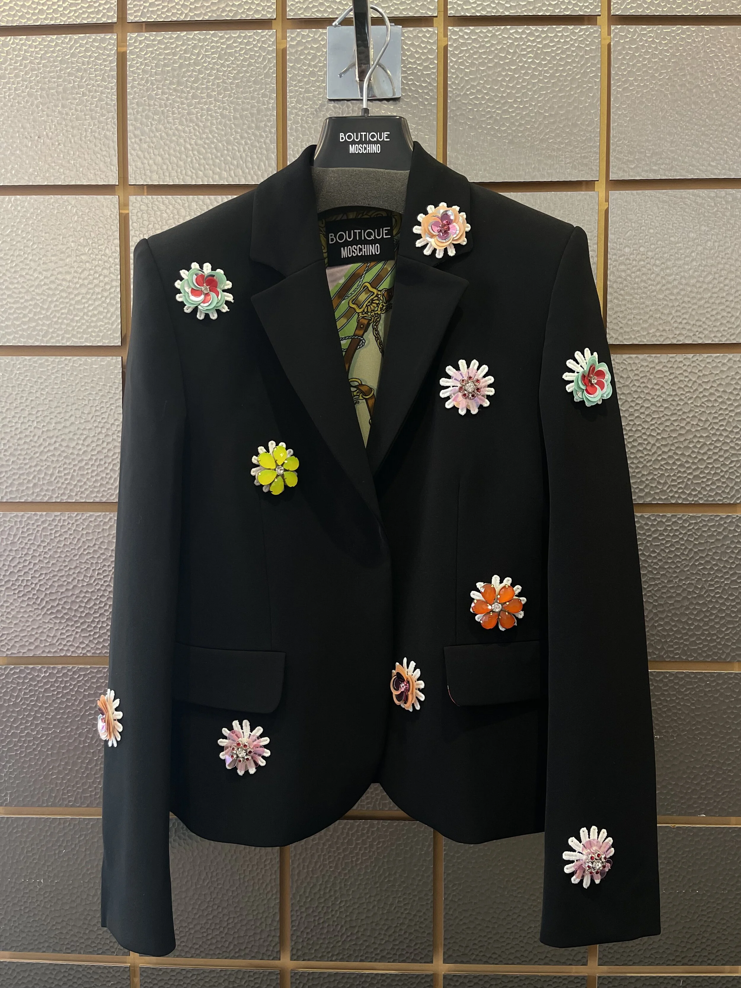 boutique moschino blazer