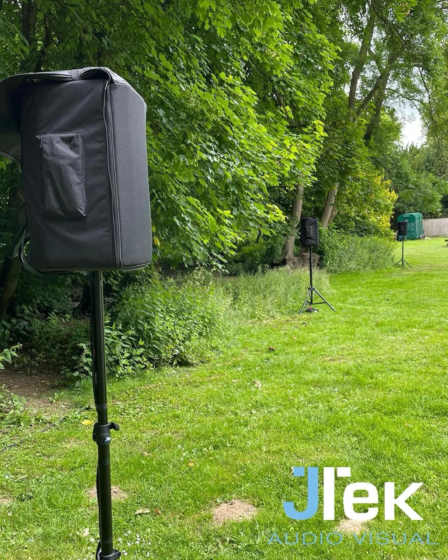 Take your live events to the next level with our top-notch outdoor PA systems! 🎶🔊 From concerts and festivals to sports and public gatherings, we&rsquo;ve got you covered with unparalleled sound quality. Make every announcement, song, and cheer res
