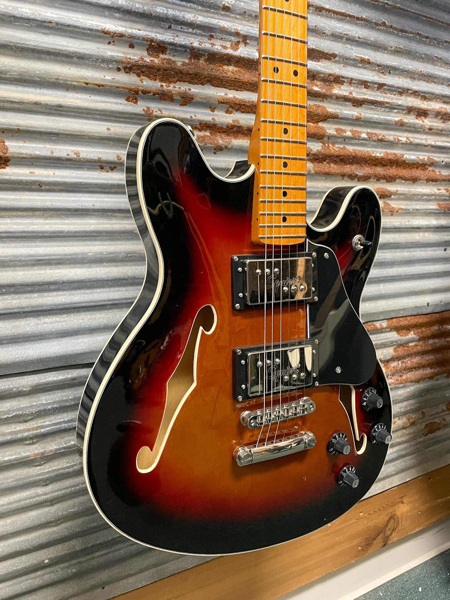 Fender Squier Classic Vibe Starcaster — Show Me Guitars