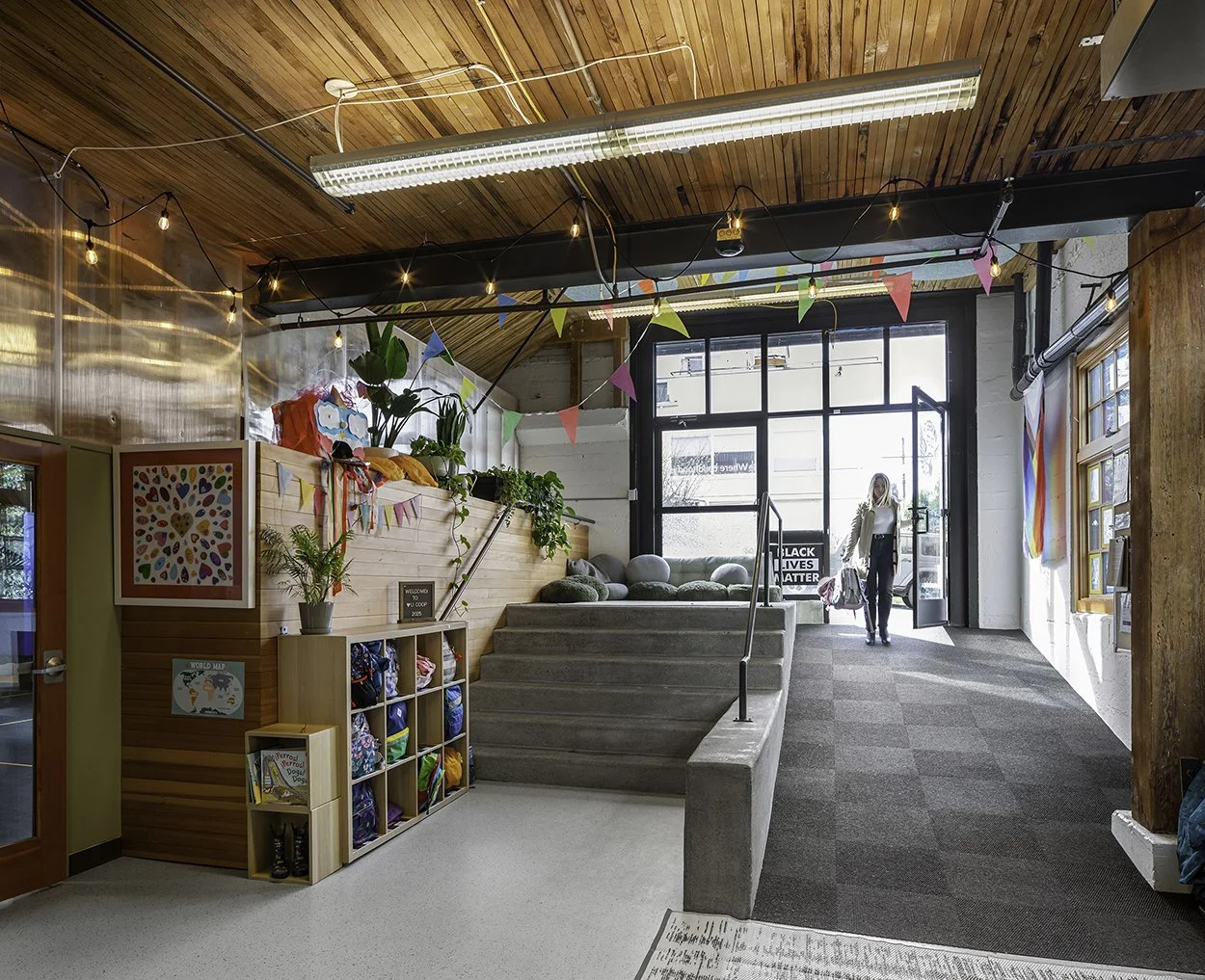 IMG_9492-r smallest.jpg