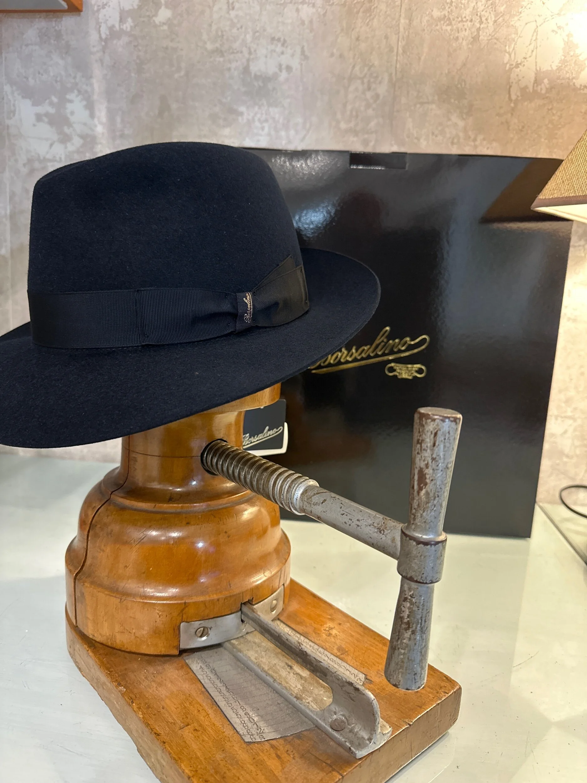 BC7656AC-E820-4EE6-9904-BD8F92AA1AA7