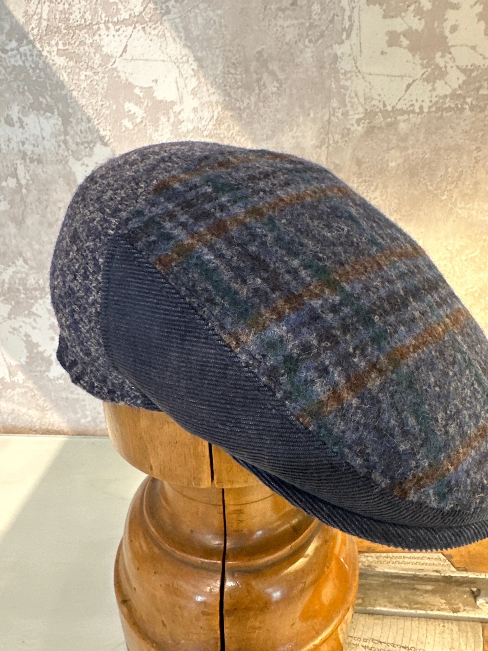 EBCFD0BA-6186-463D-9182-992C1EE01B50