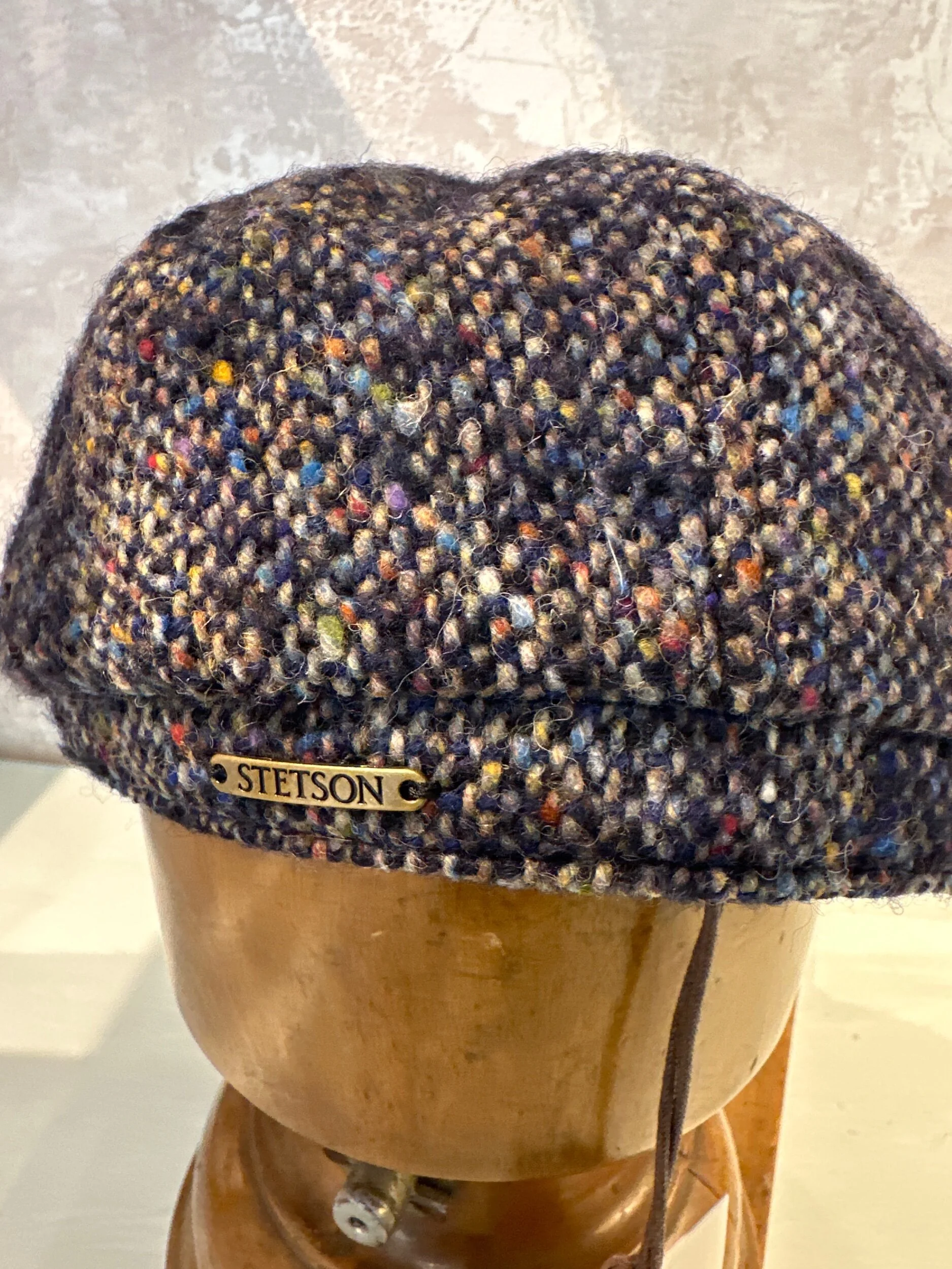 A6107461-3AF3-487B-ABB6-DEC573BEC711