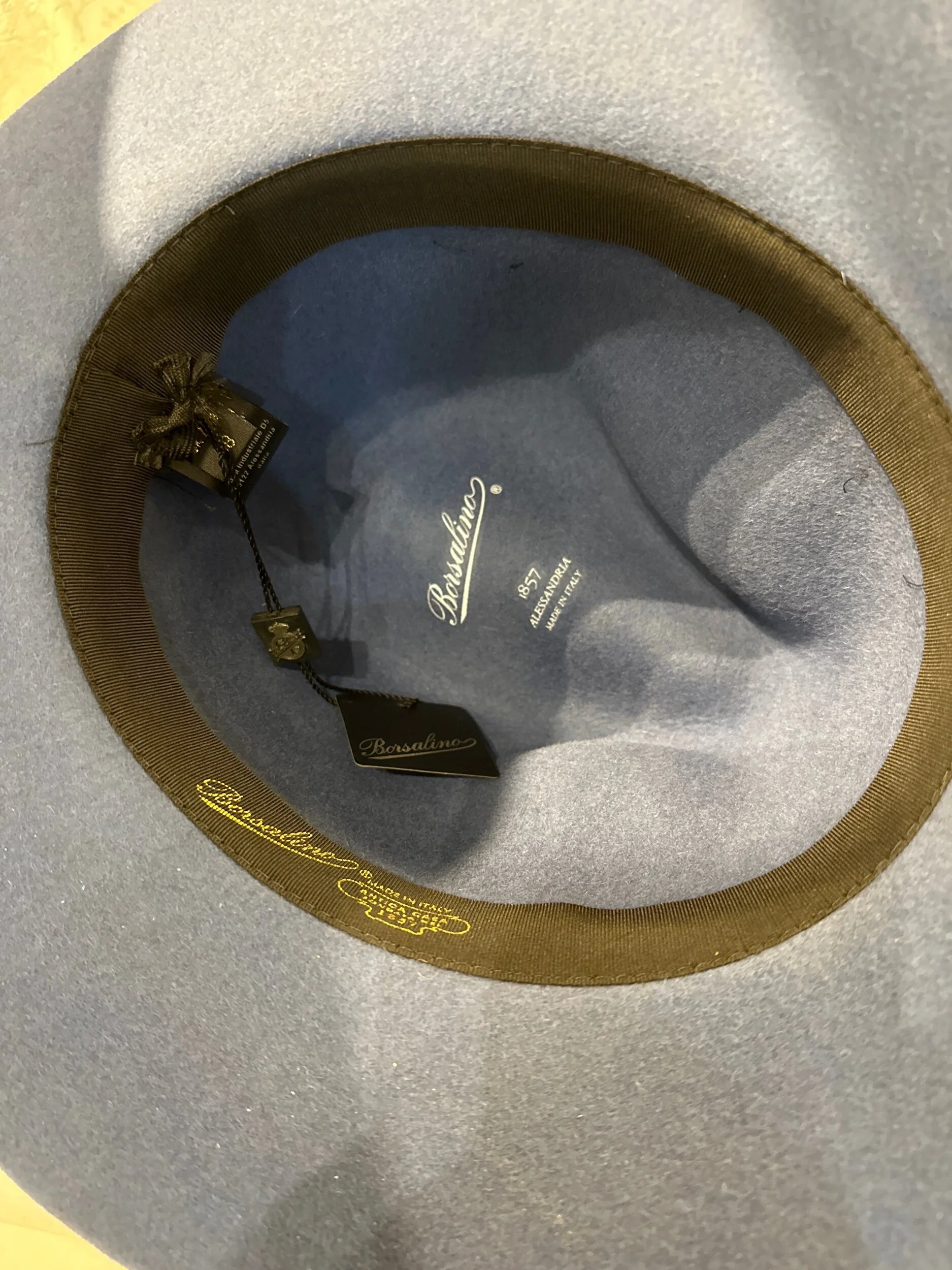 A8E175A7-9609-47B2-8B79-F409053C23B9