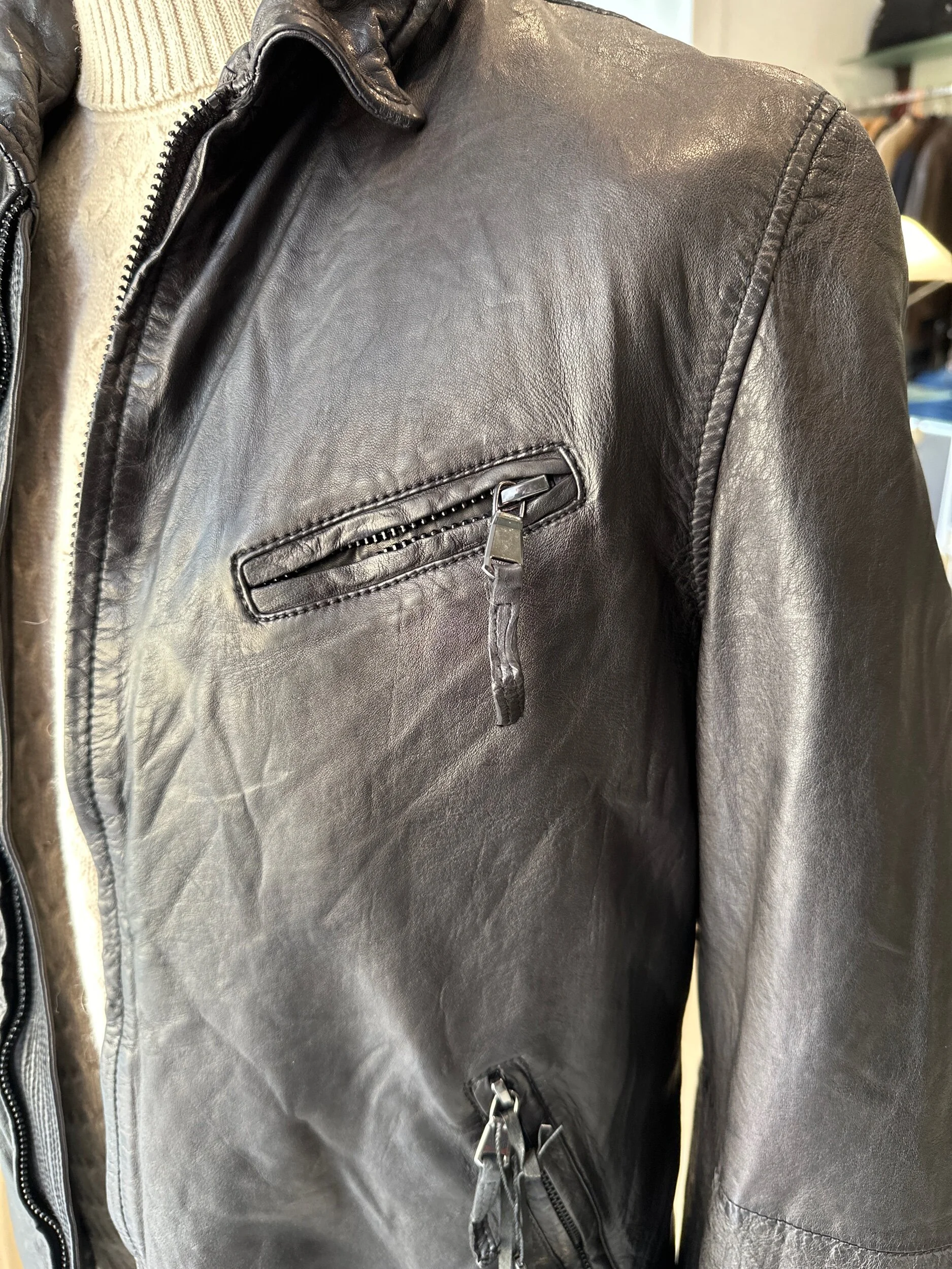 550DE289-F02E-4AA9-8A69-6D296DD16D0F