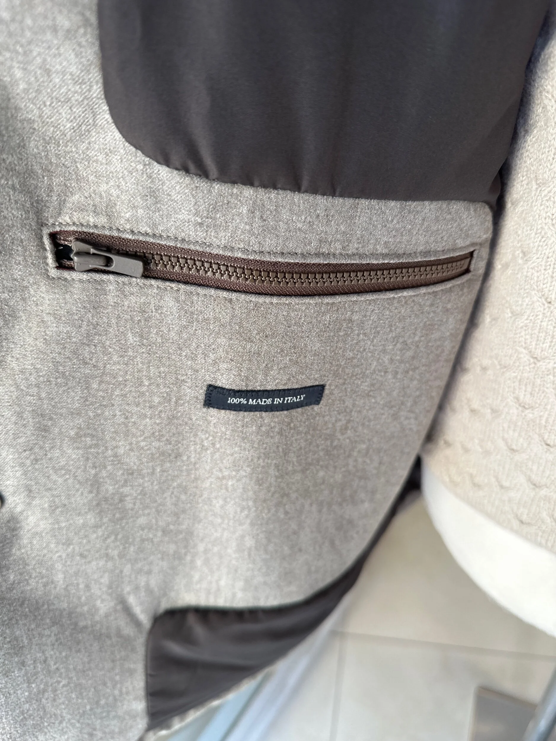 A03BD4D5-3E7D-4DA2-886A-1ADF92106E54