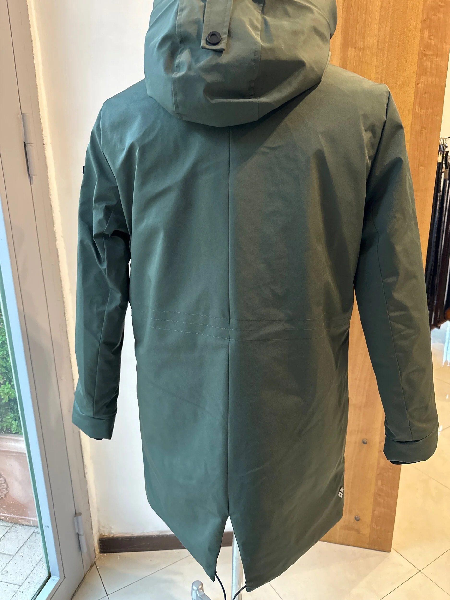 C8770975-9FA0-4B1C-B0D2-0B4AEDB1BC99