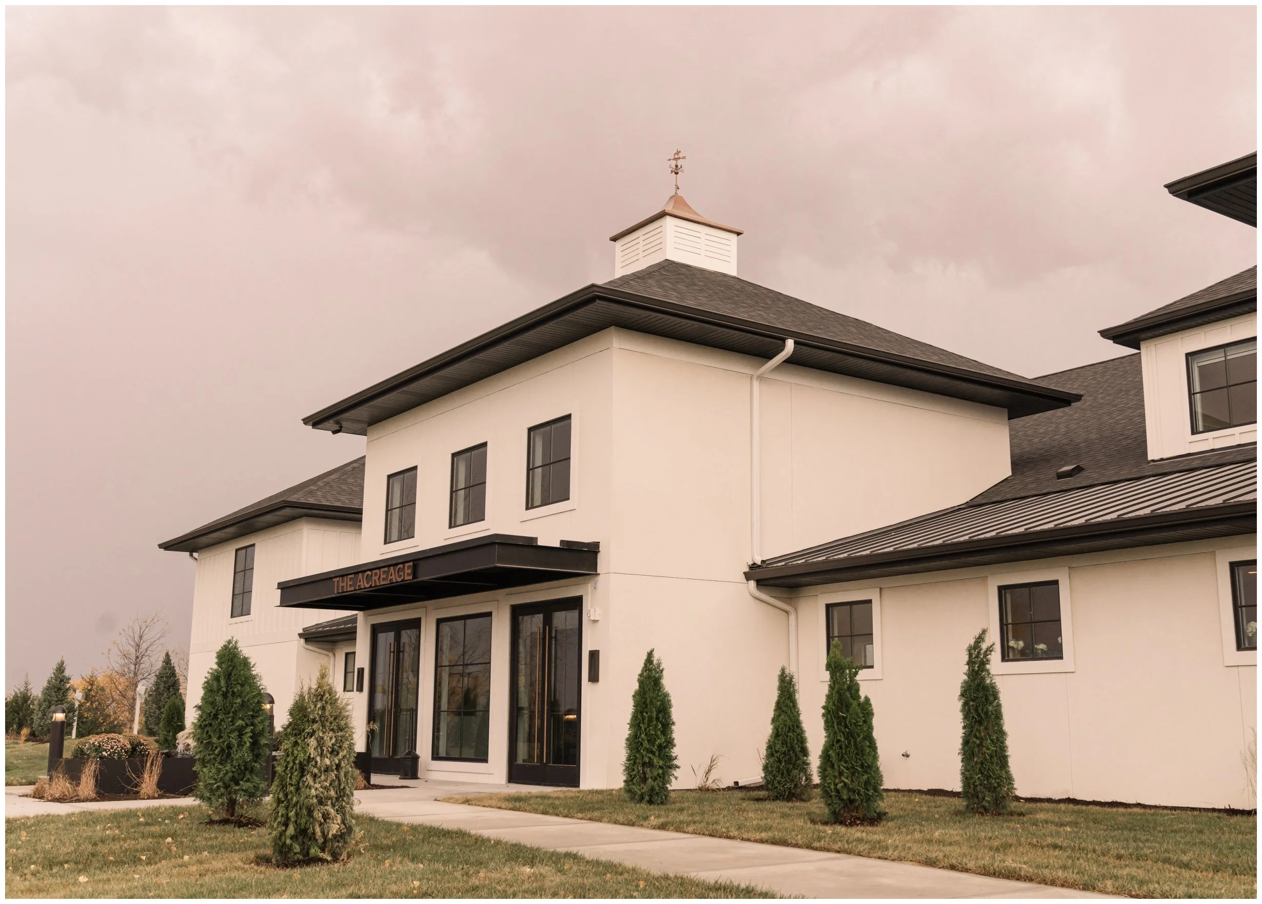 The Acreage Wedding Venue