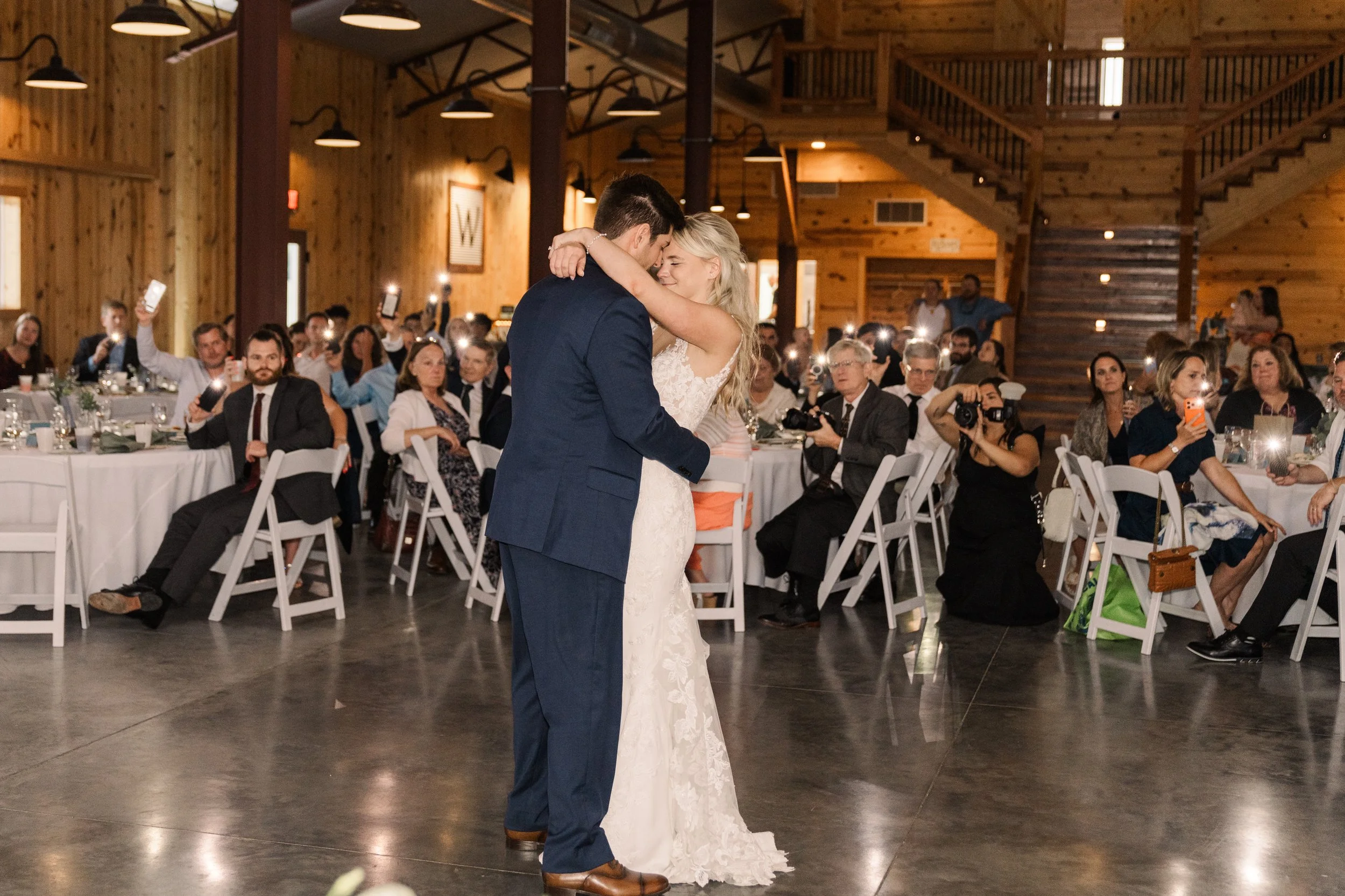 The Krzmarzick’s Classy Country Wedding at Wishing Hills Barn