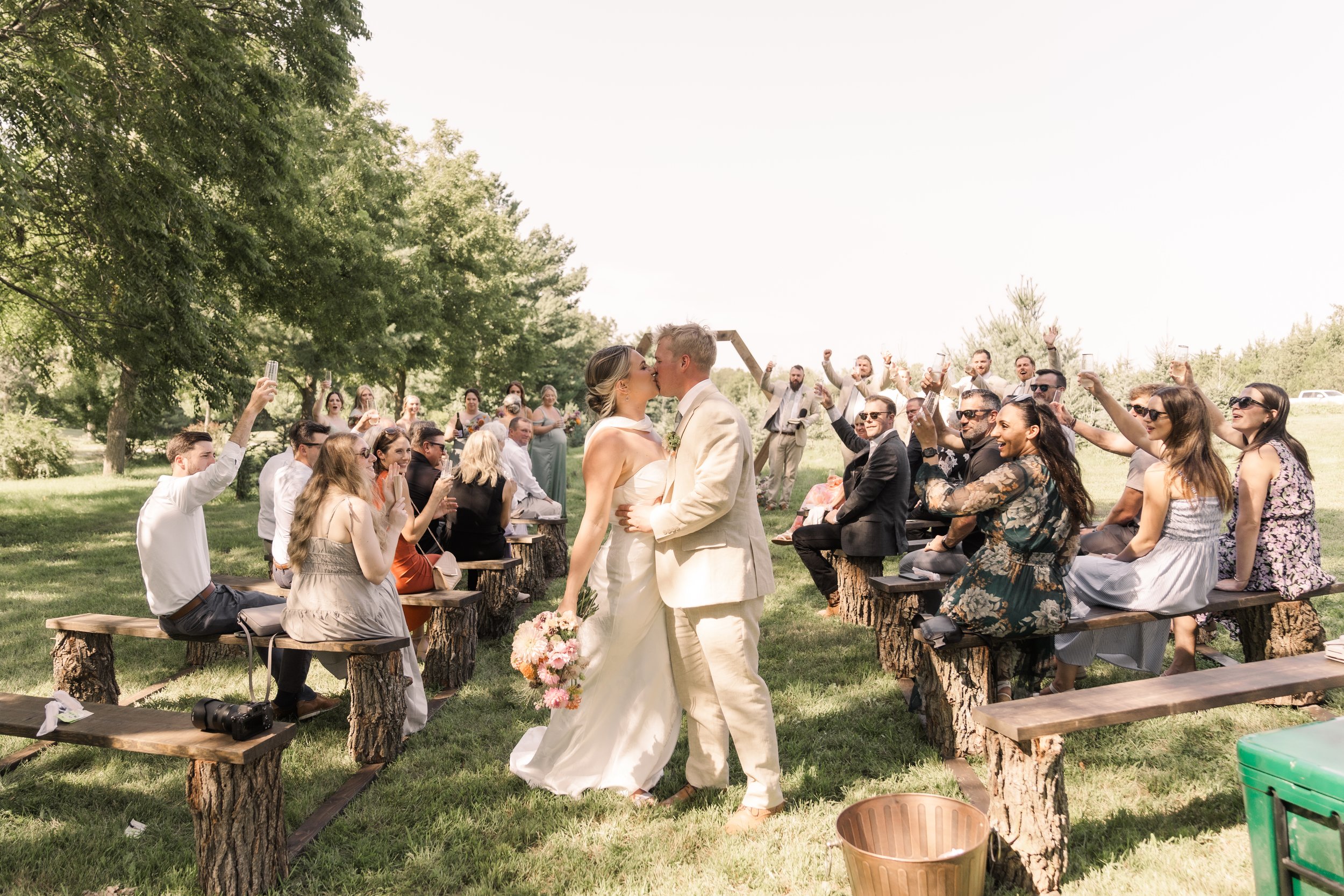 The Nispel’s Sweet Summer Wedding at Prairie Woods