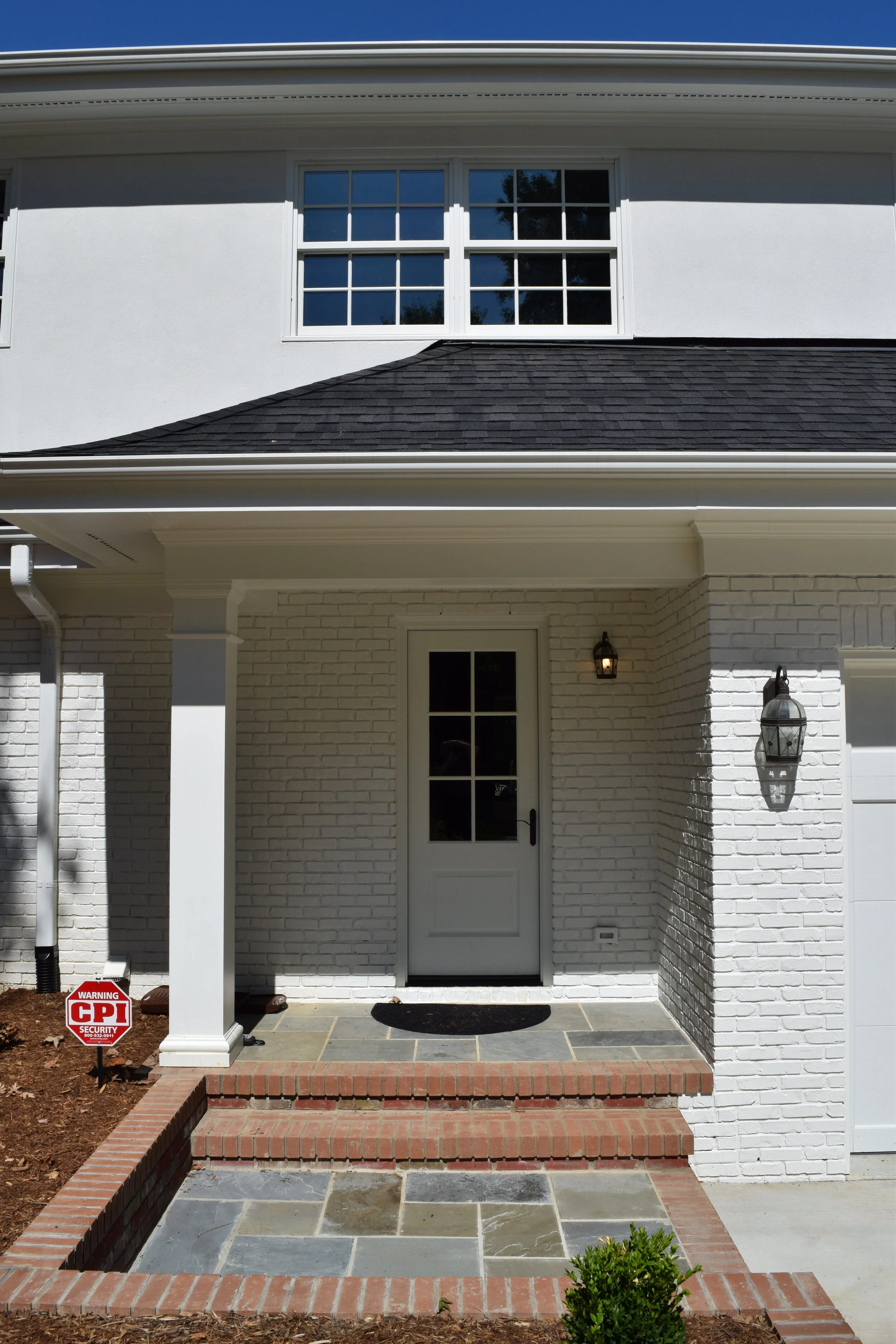 redding front bluestone and brick.JPG