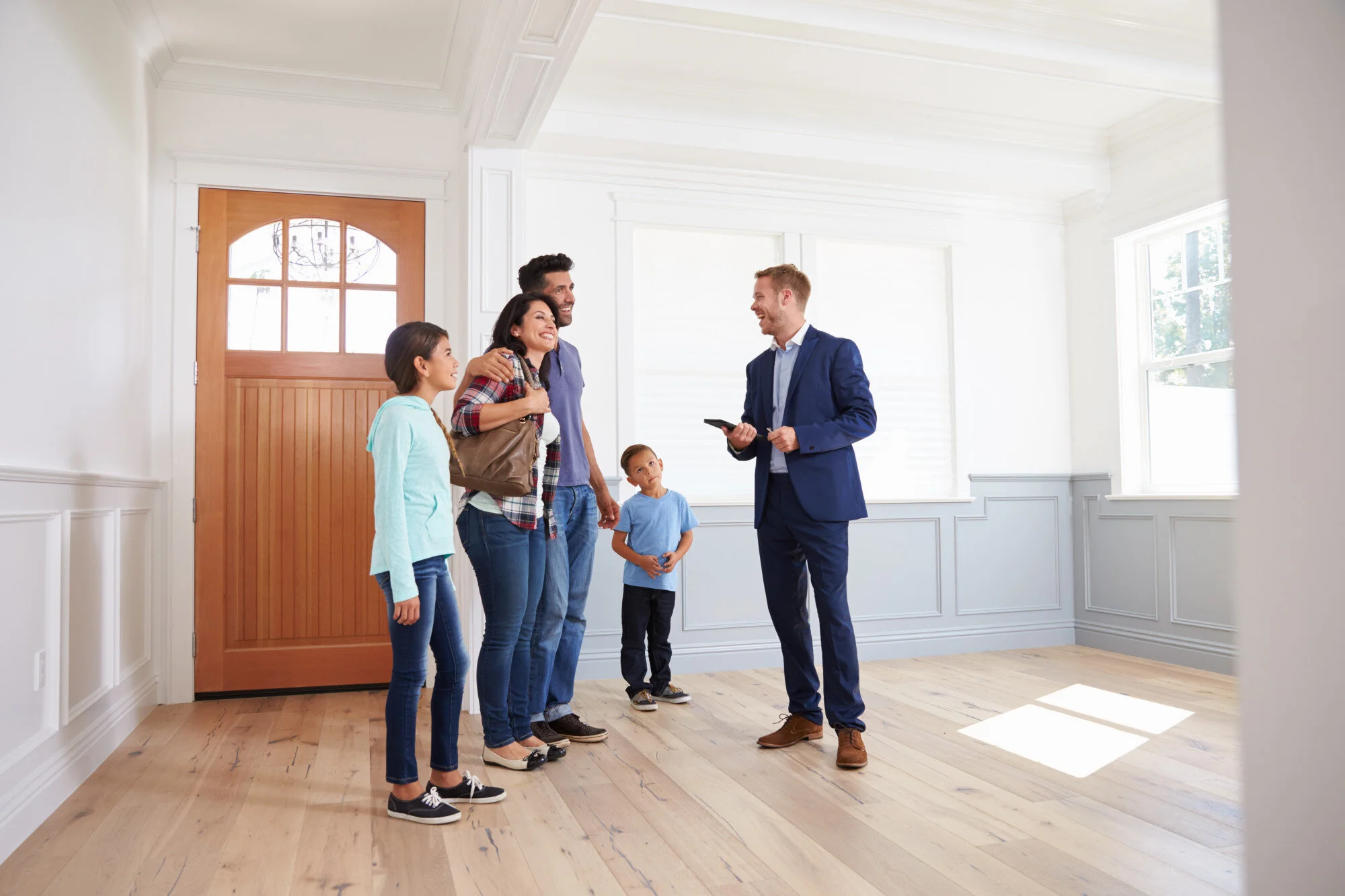 A Seasoned Realtor's Guide to Hosting an Open House