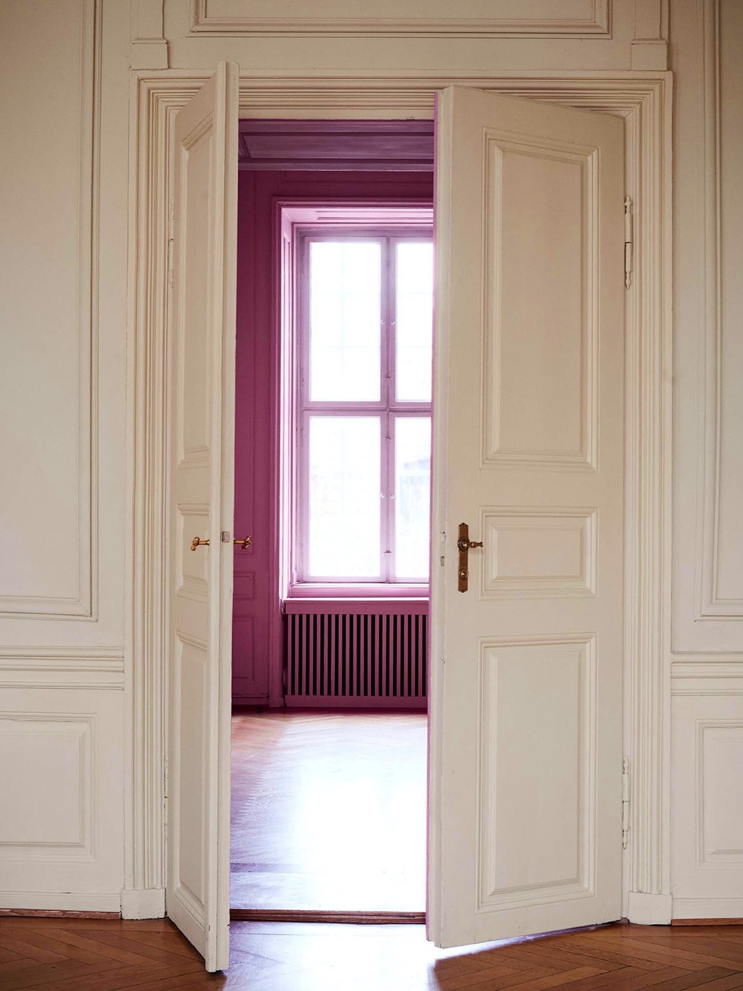 Walls, door and panels painted with 'Yellow Snow'