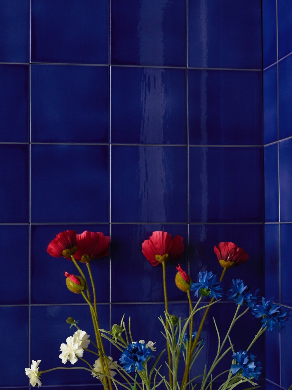 Tiles glazed with 'Electric Indigo'