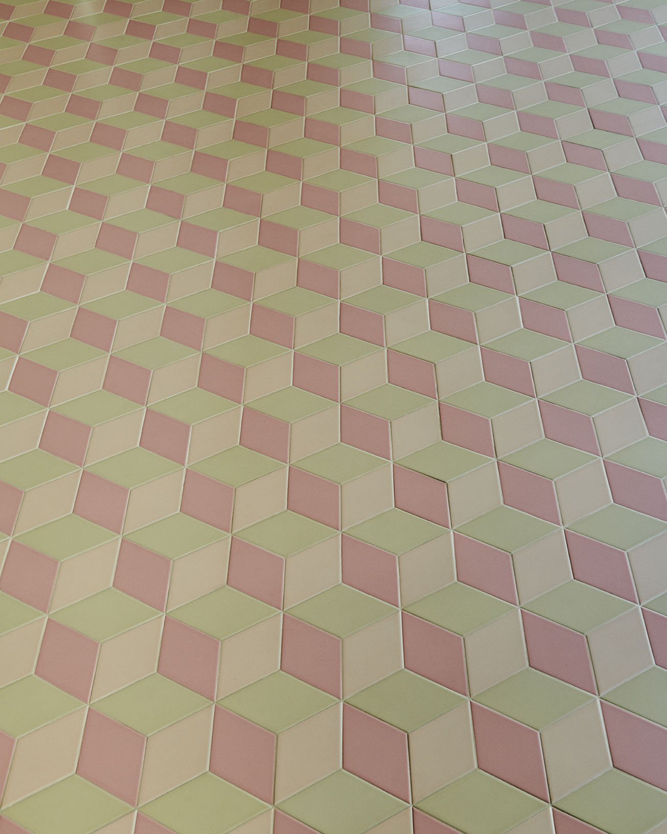 Tiles Pop Solid Colors