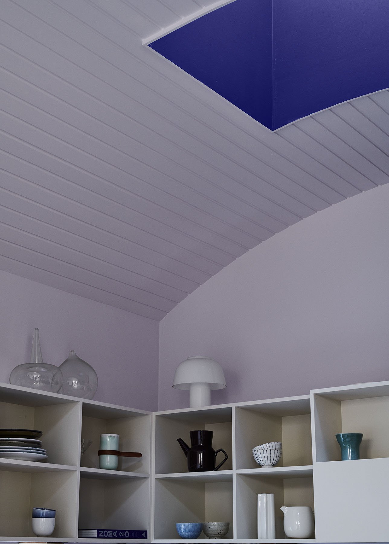 Ceiling and walls painted with ‘Violet Hair’