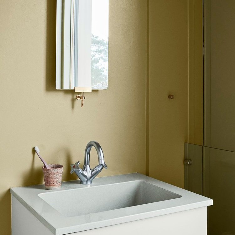 File_Under_Pop-Sink-Glazed-Lavastone-Bathroom_1.jpg