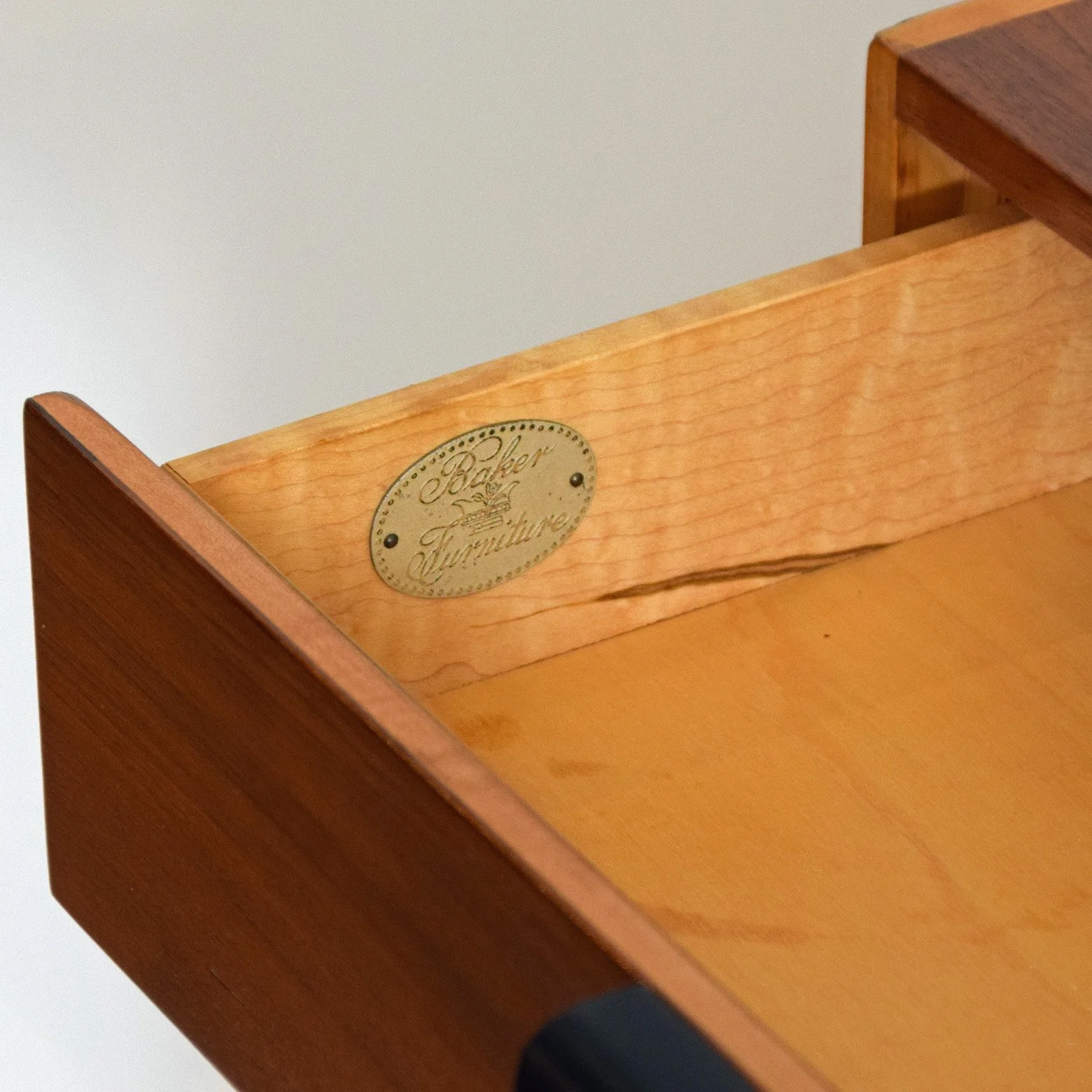 juhl chest 3.jpg