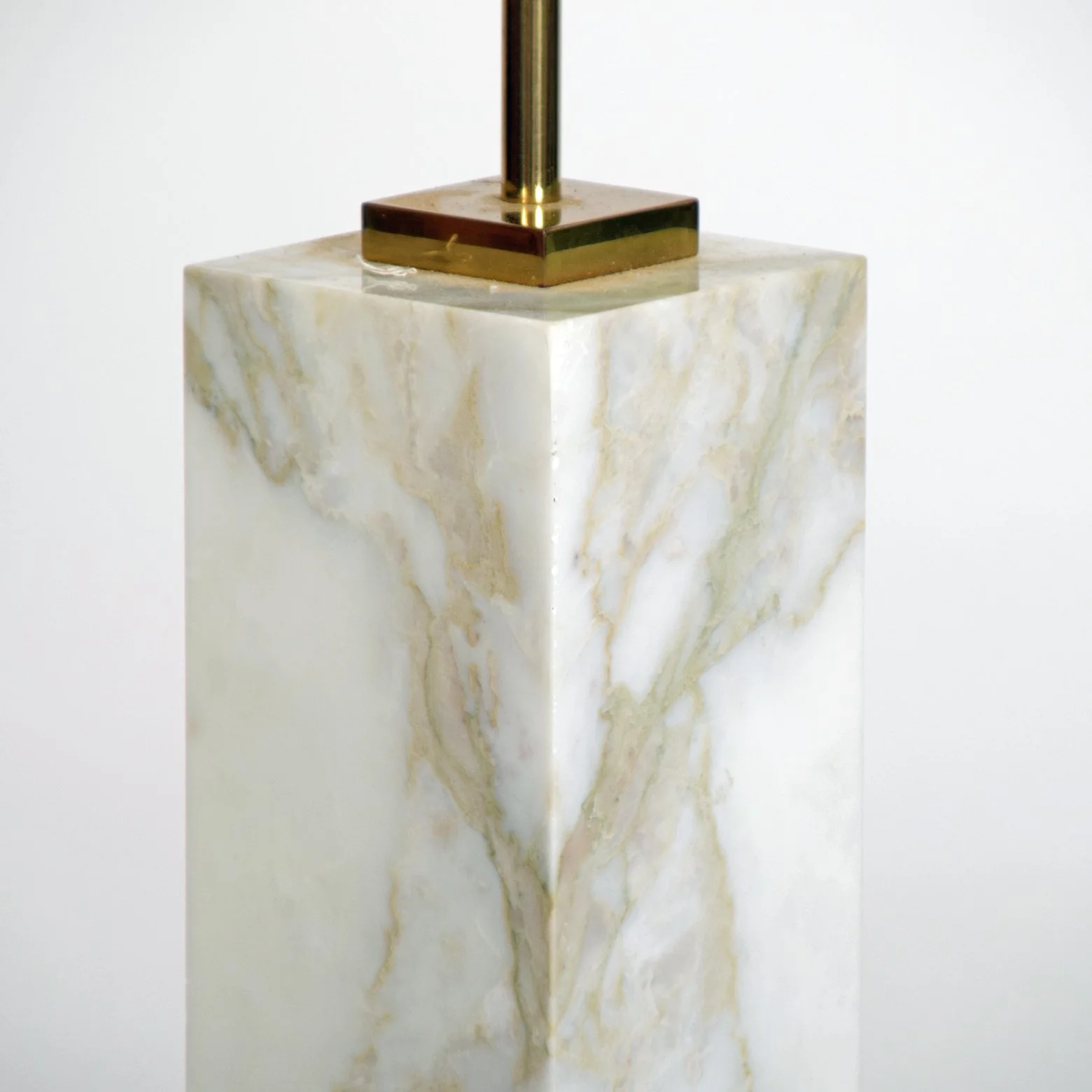 lamp gibbings 1.jpg