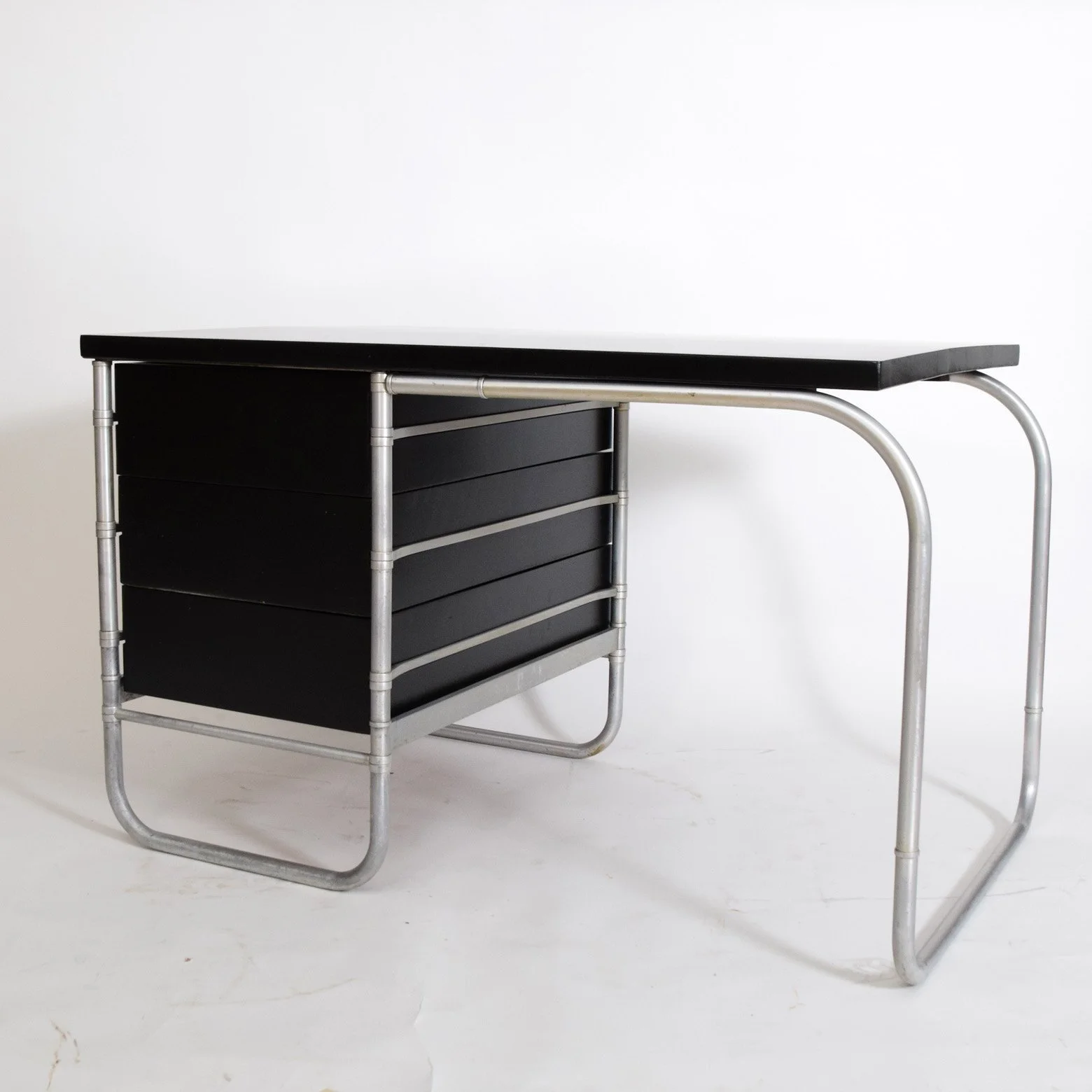 mc desk 5.jpg