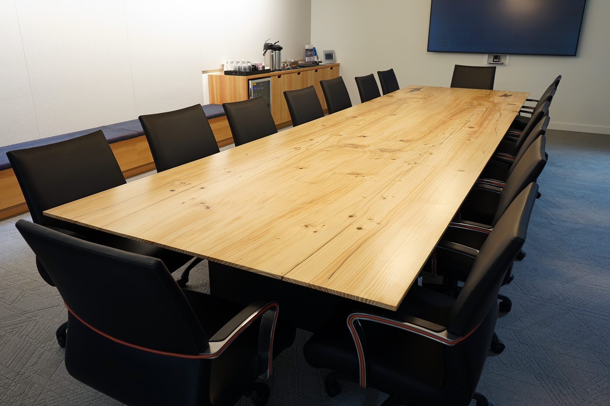 01 Fritz Conference Table Overall.jpg