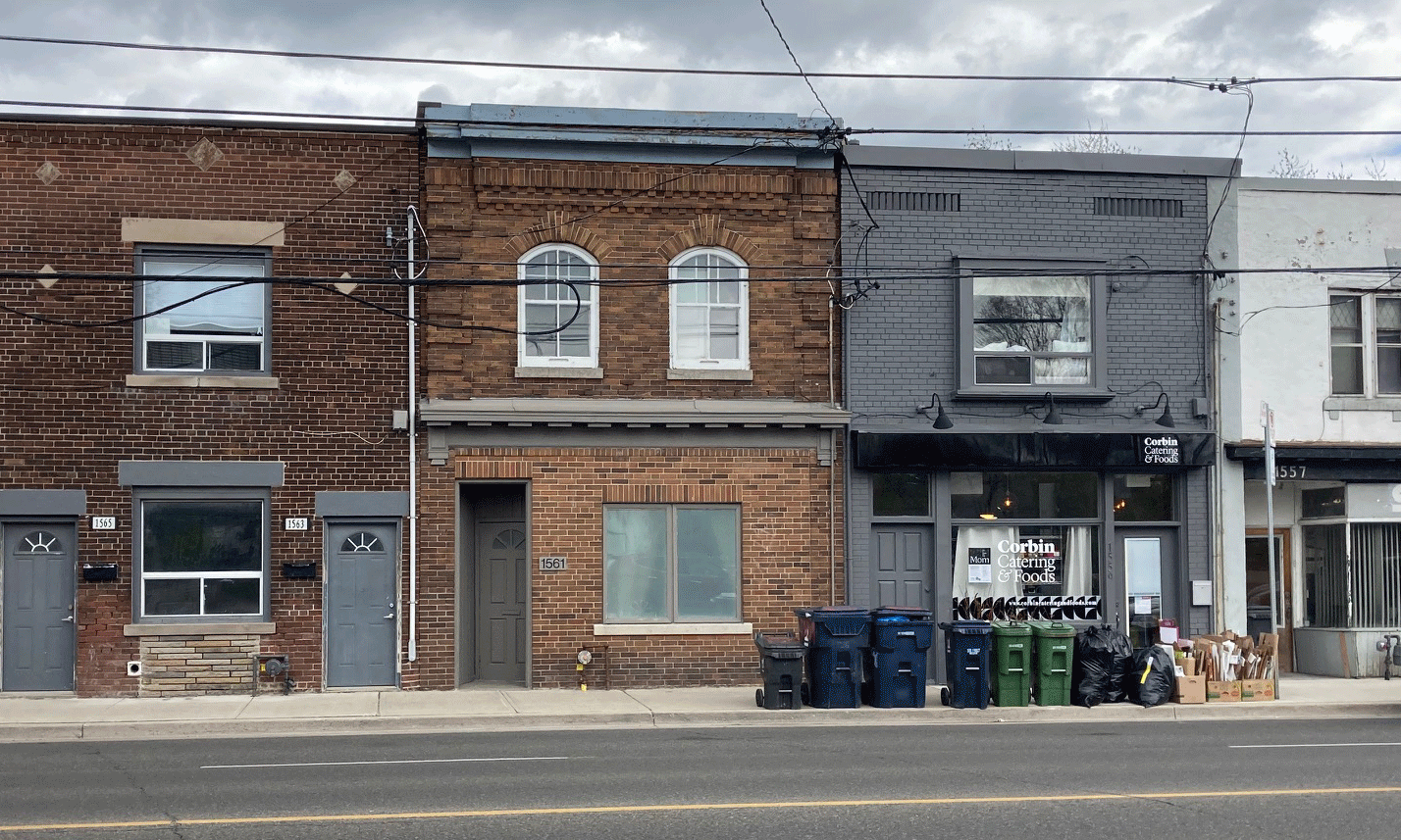 1561 Kingston Rd., Toronto - Main/Upper