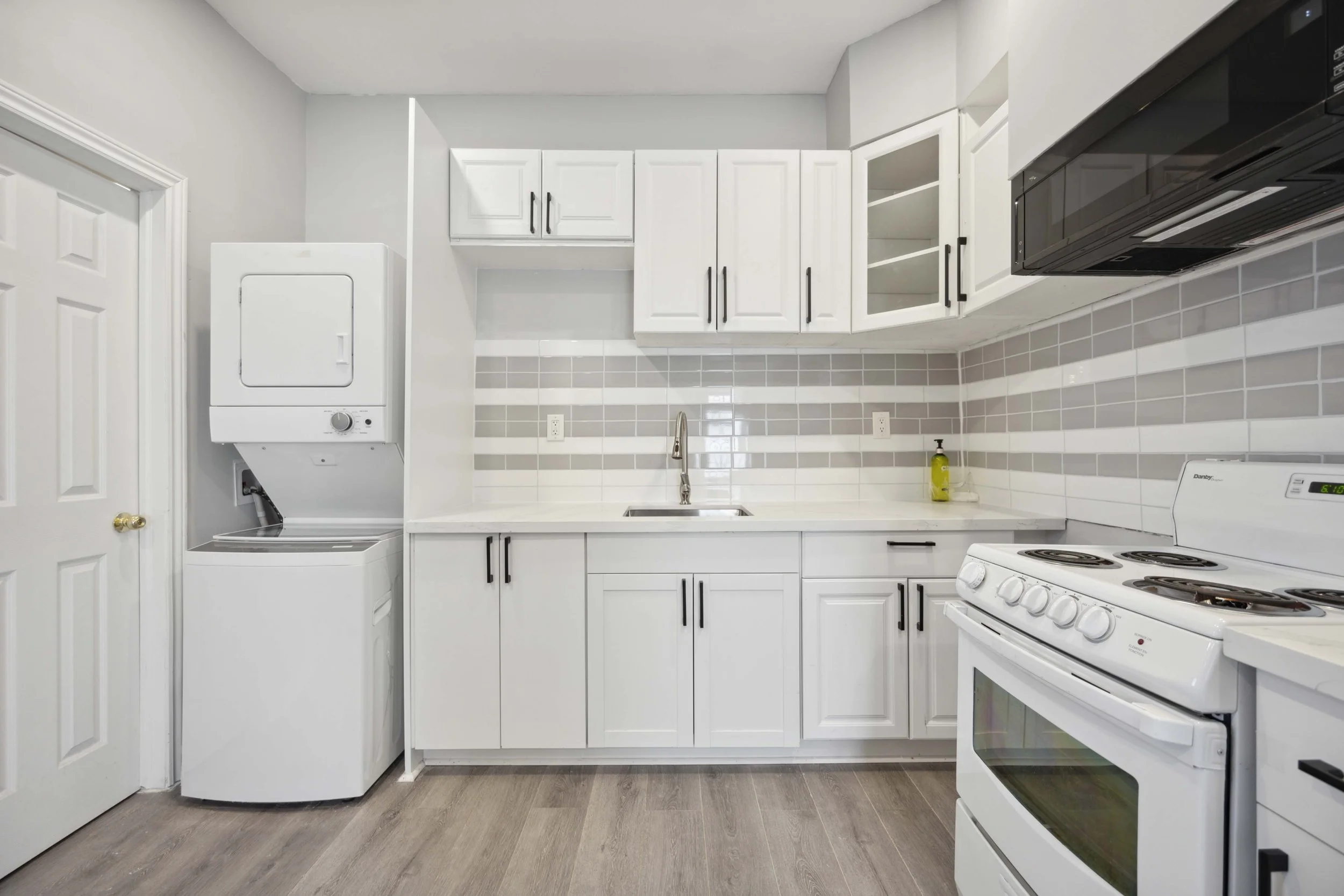 149 Wilson Rd. South - Studio 