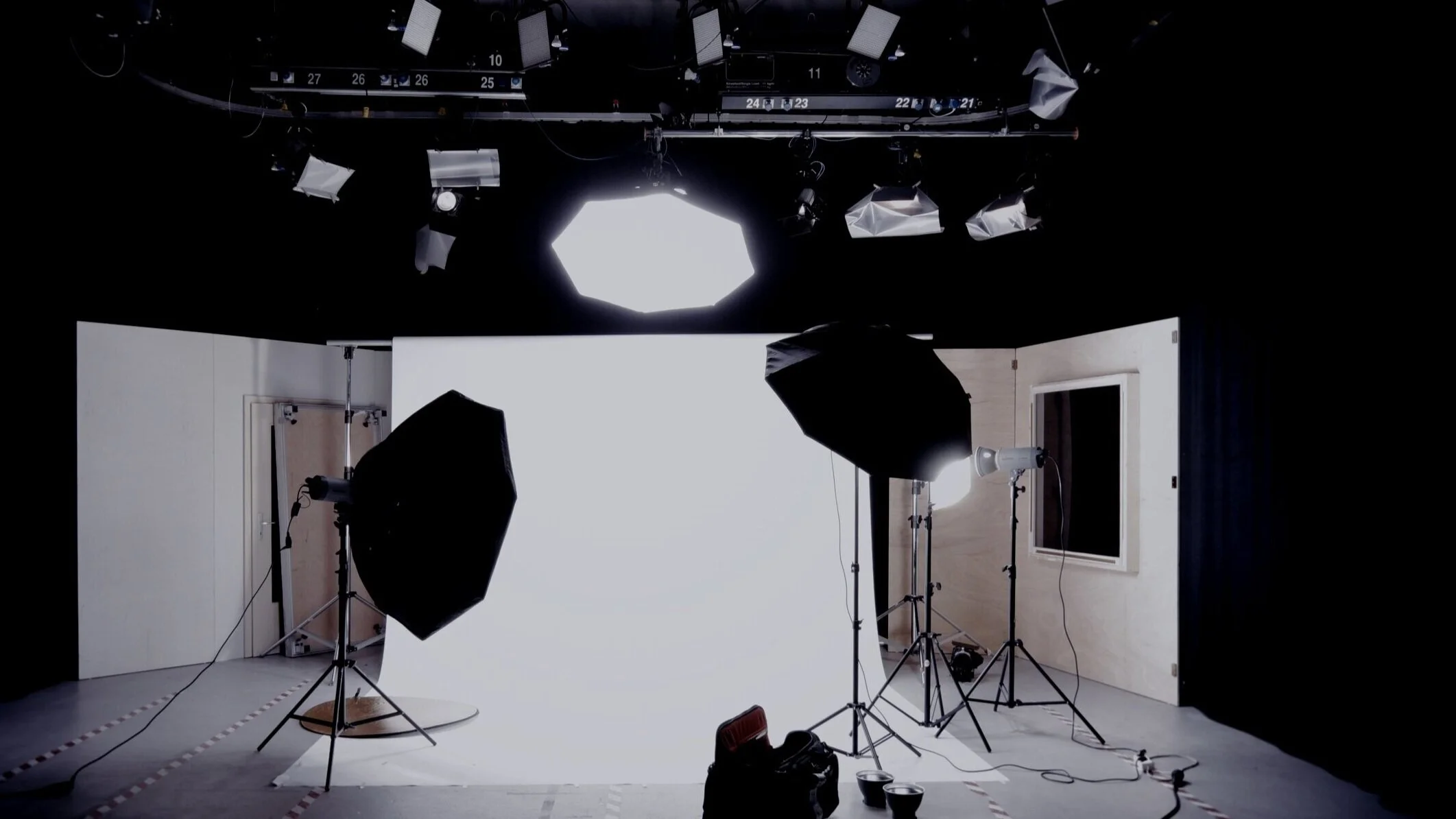 lighting-in-video-production.jpg
