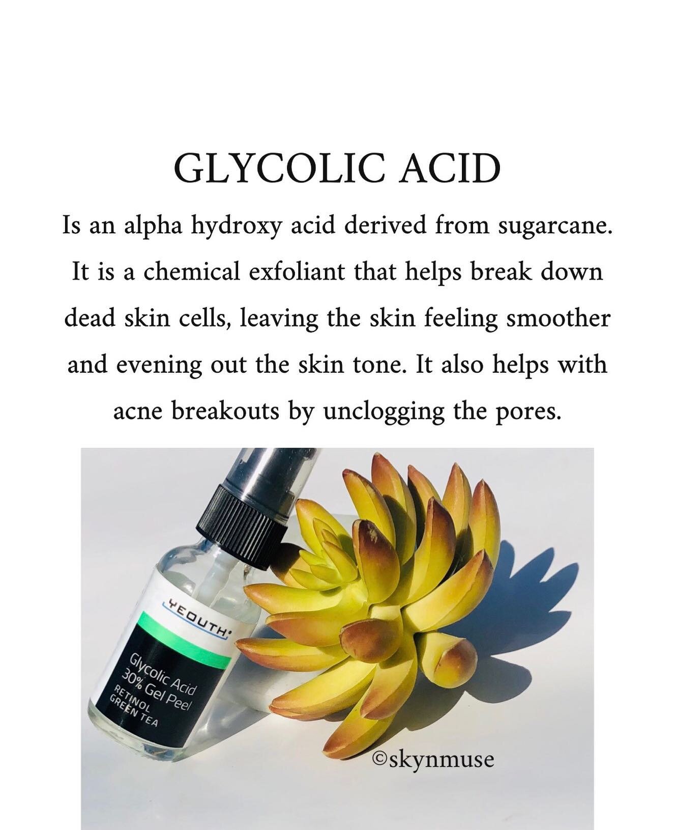 Have you ever used glycolic acid on your skin? Do you know the benefits for your skin? Stay tune for a blogpost talking all about glycolic acid 💫

#glycolicacid #glycolicpeel #glycolic #aha #ahaskincare #alphahydroxyacids #exfoliate #exfoliante #exf