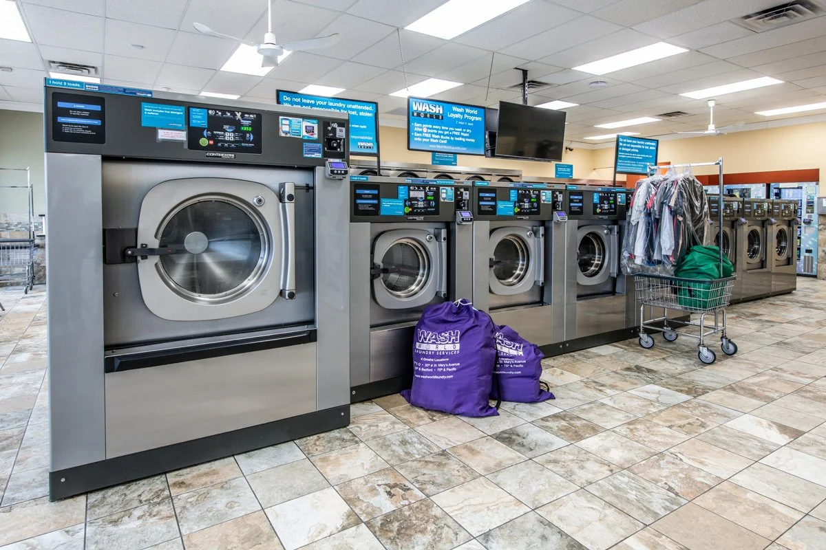 Wash World Laundry Southwest Omaha Interior