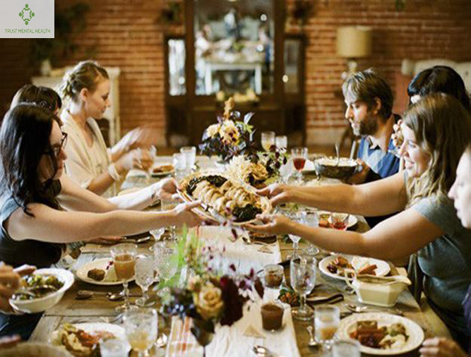 Protecting Your Mental Health on Thanksgiving