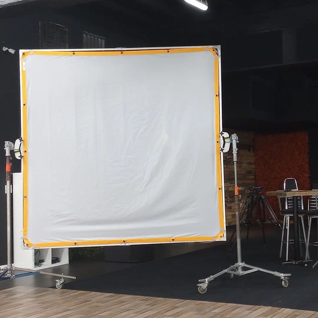 Having some fun and testing out the awesome new 8x8 silk in Stage A!&nbsp;
💡🎥🎬👏🖤

-----------------------------
What&nbsp;is a &quot;silk&quot; you might&nbsp;ask?

&quot;Silks and scrims&nbsp;reduce light or soften light using transparent or se