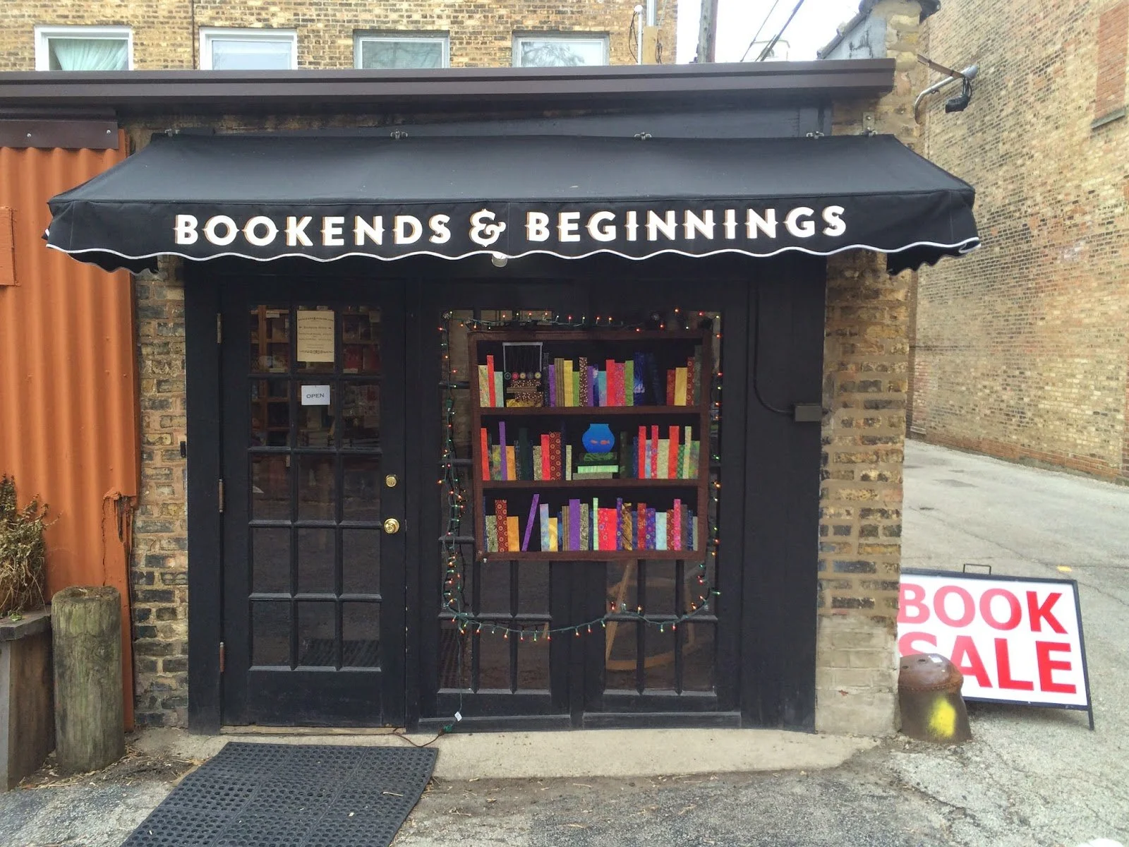 Bookends & Beginnings in Evanston