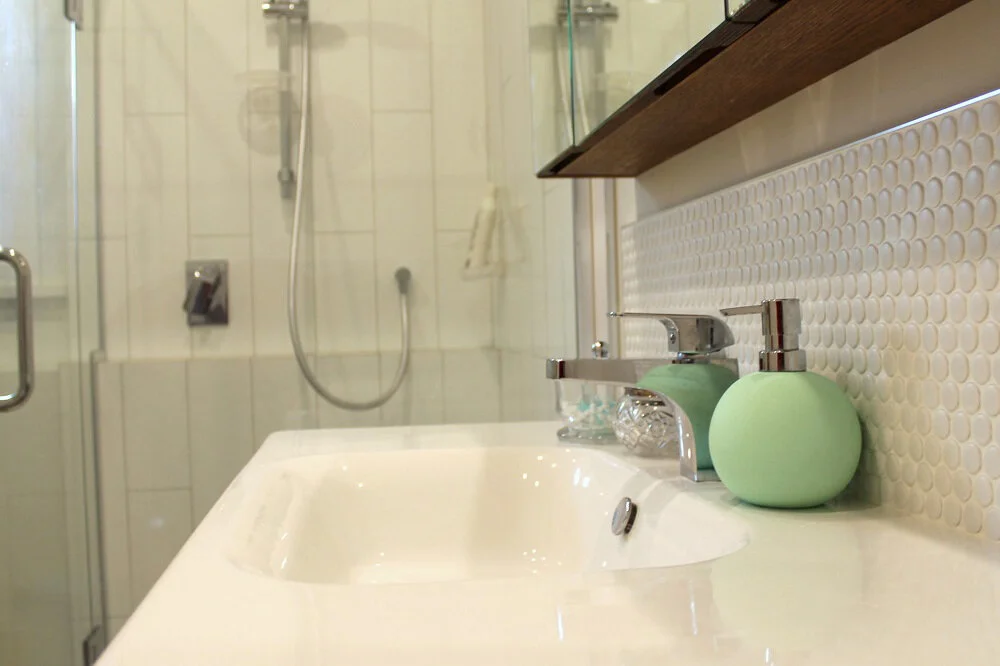 Duders bathroom close up.jpg