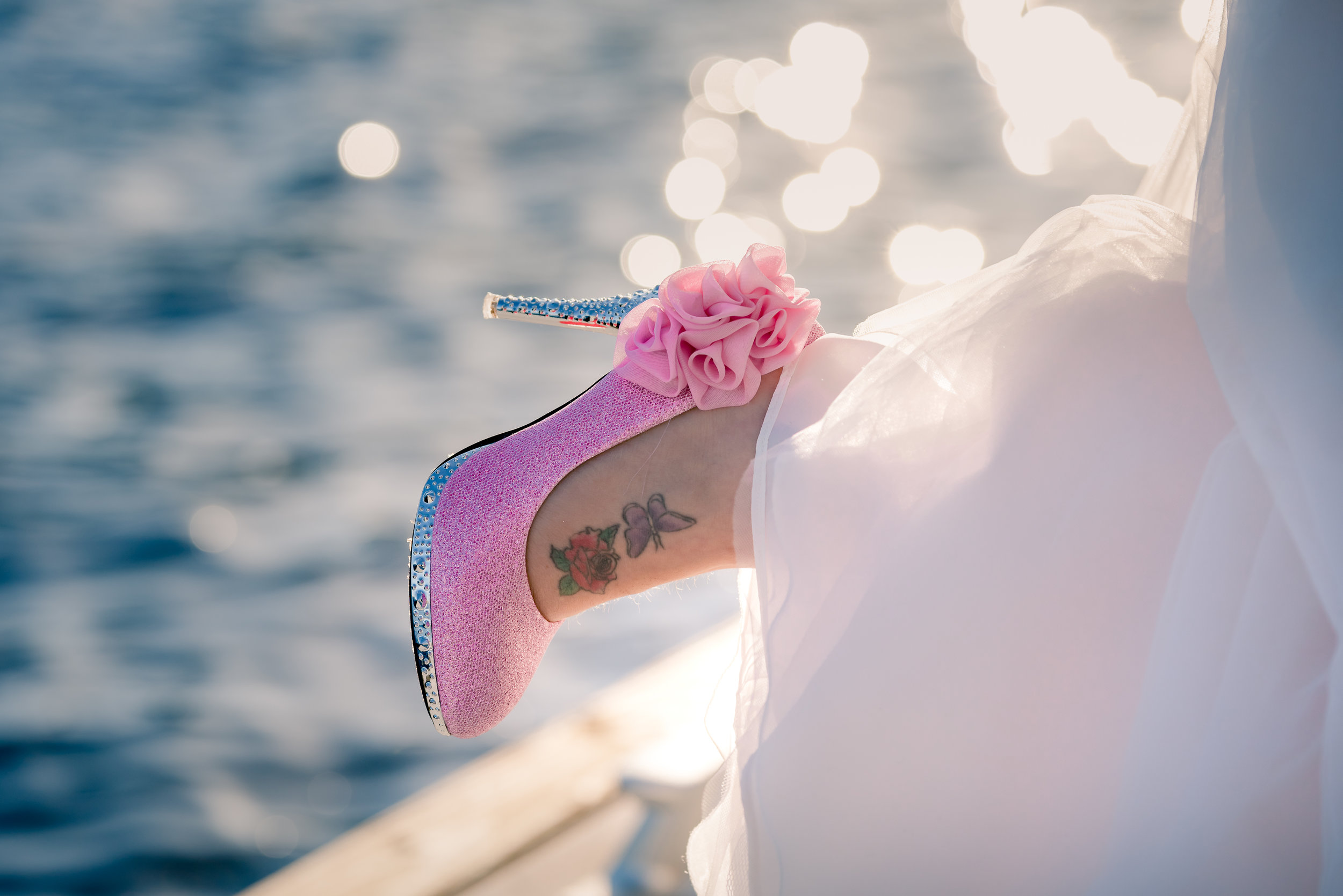 Bride's wedding shoe