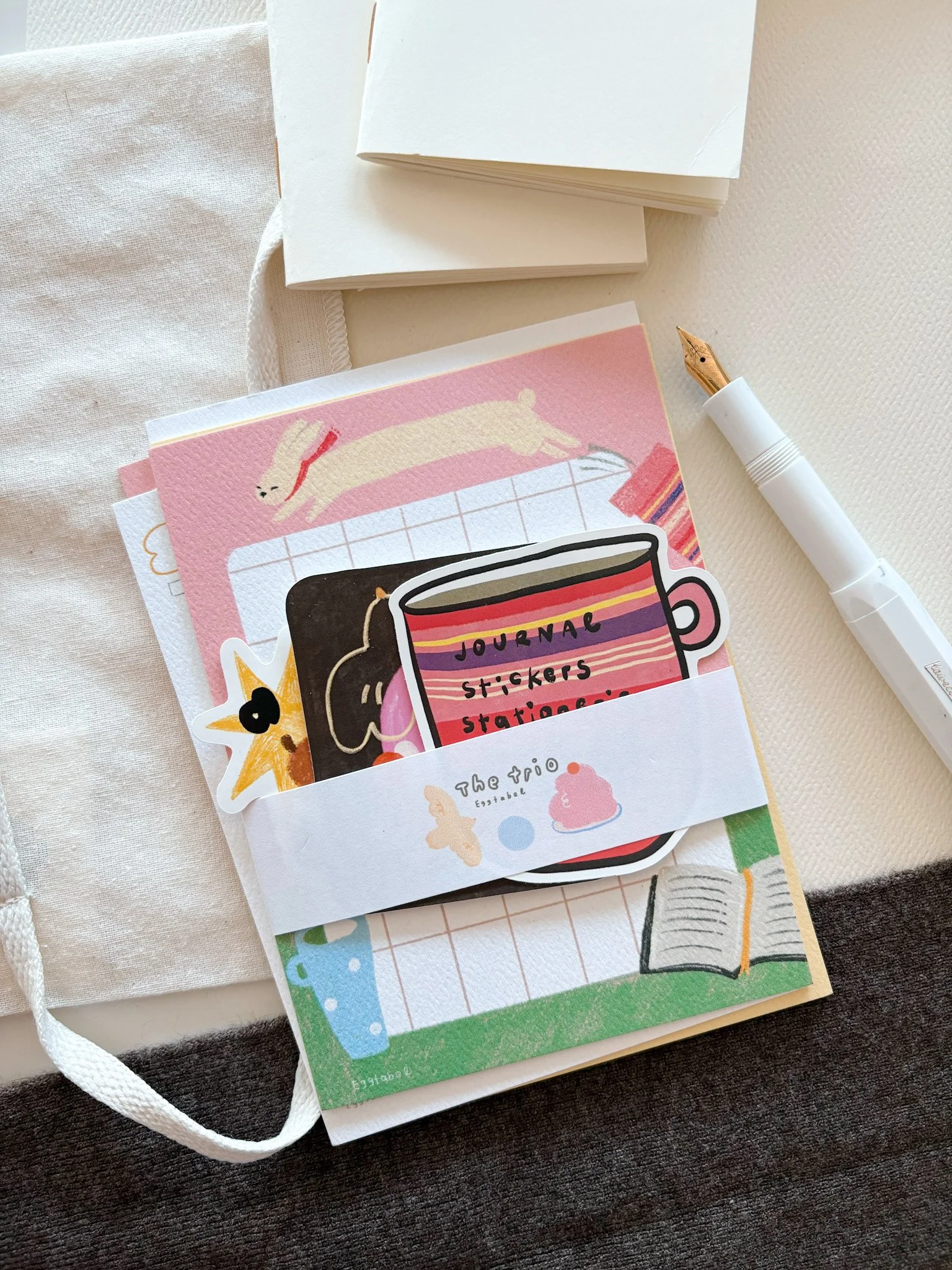 Trio Monthly card + stickers