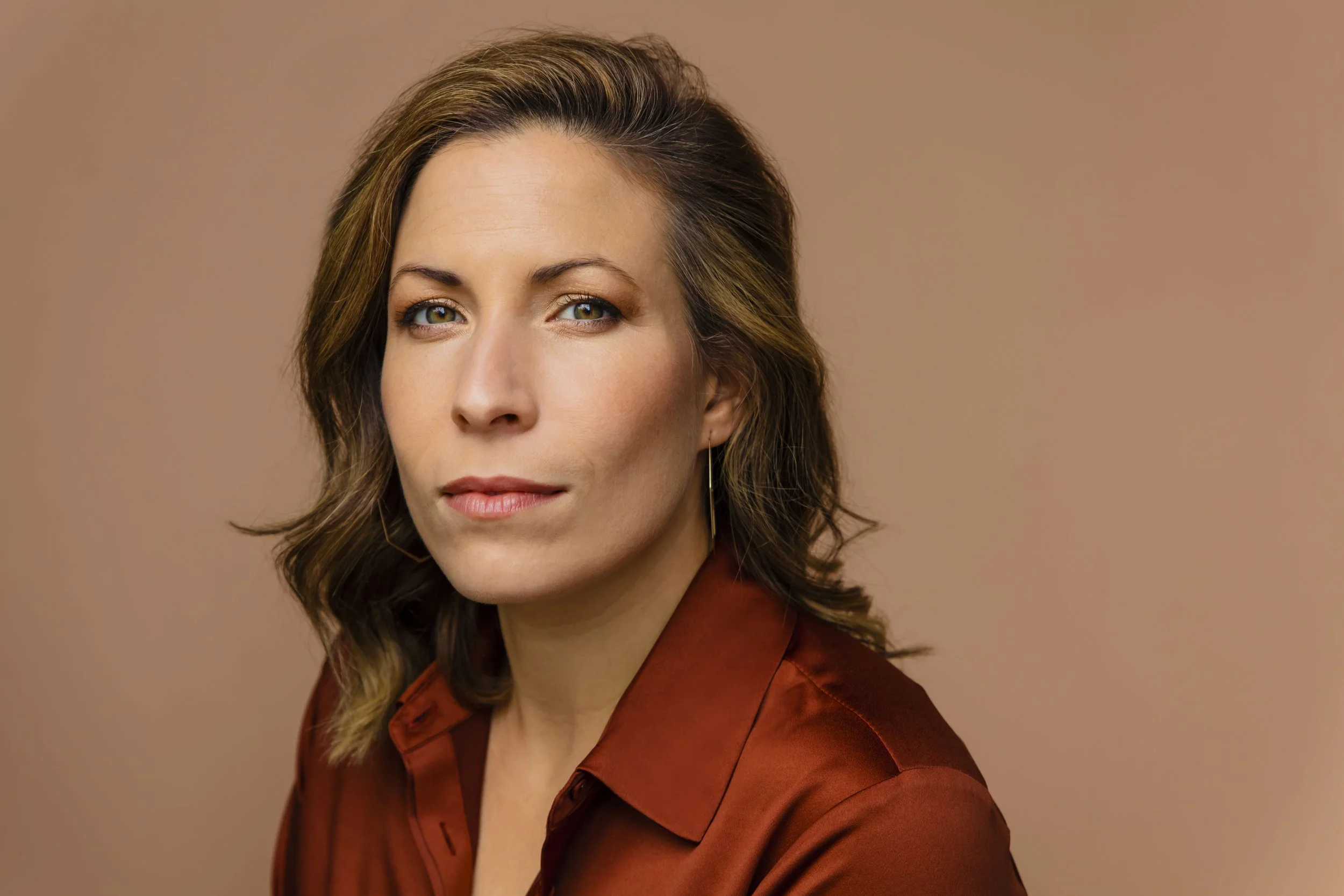caro shoot headshot0272-F4 .jpg