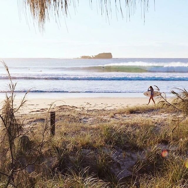 Worth setting the alarm for... ⠀
⠀
Mudjimba Beach is only a short drive from LOEA and is the perfect spot to catch some sunrise waves! ⠀
⠀
⠀
Beautifully captured by @letmesea ⠀
⠀
. ⠀ ⠀ ⠀ ⠀ ⠀ ⠀ ⠀ ⠀ ⠀ ⠀ ⠀ ⠀ ⠀ ⠀
. ⠀ ⠀ ⠀ ⠀ ⠀ ⠀ ⠀ ⠀ ⠀ ⠀ ⠀ ⠀ ⠀ ⠀
#loea #loea