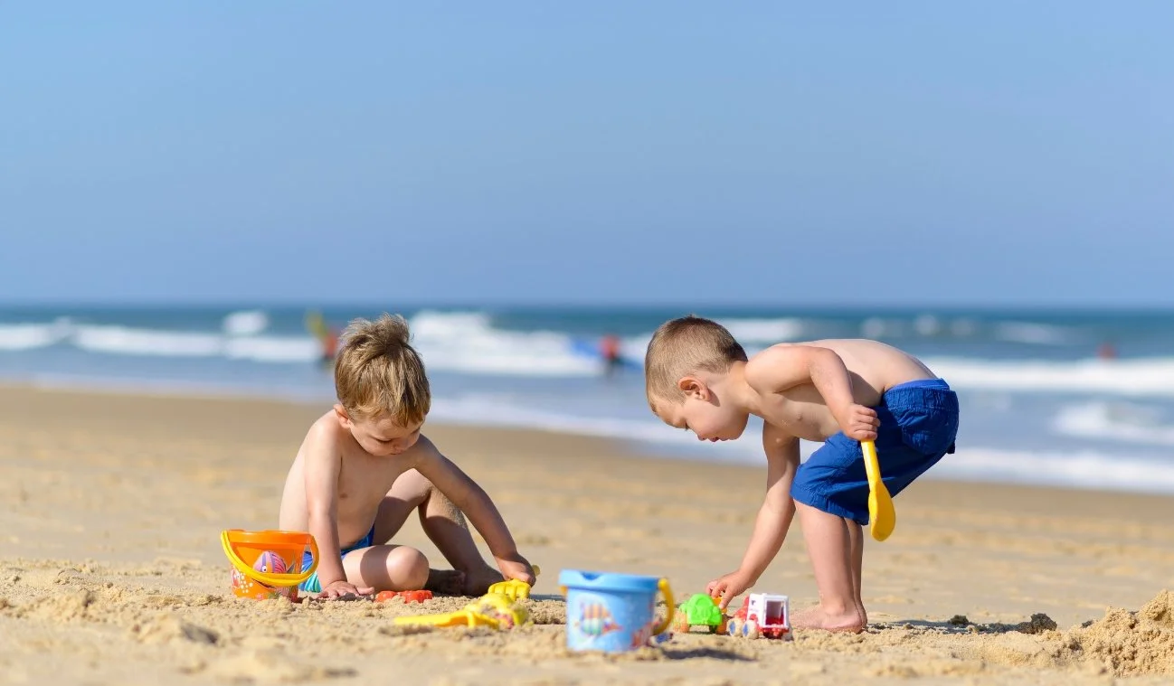 best areas to stay on the sunshine coast with kids.jpg