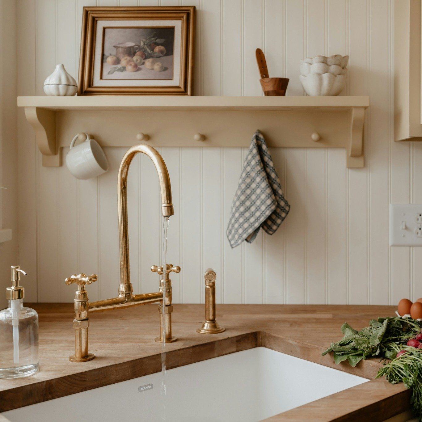 Water Heater Tip!

If your showers aren&rsquo;t hot like they used to be, it might not be your imagination. Sediment builds up in the tank over time and makes your water heater work harder. 

We can help with that!