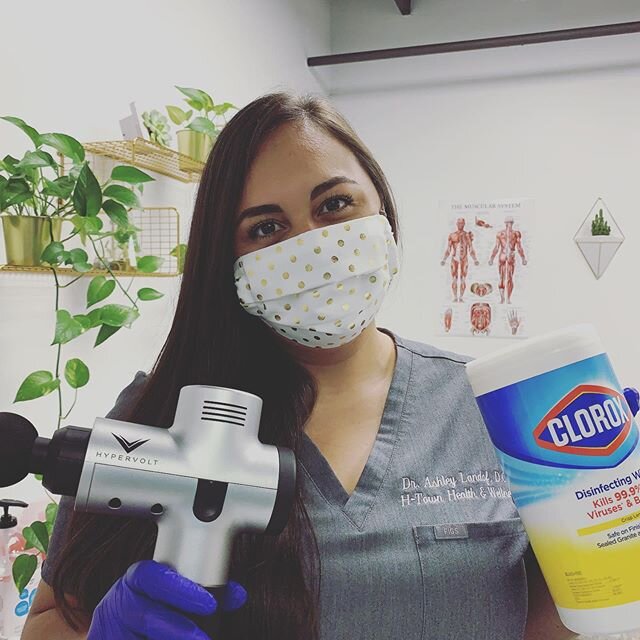 In quarantine you might be dealing with pain from:
.
🔘working at your make-shift home office 🛏
🔘attempting a new home workout🤸🏻&zwj;♀️
🔘sprinting through the grocery store to avoid others🏃🏻
🔘binge watching Tiger King on the couch all day📺..
