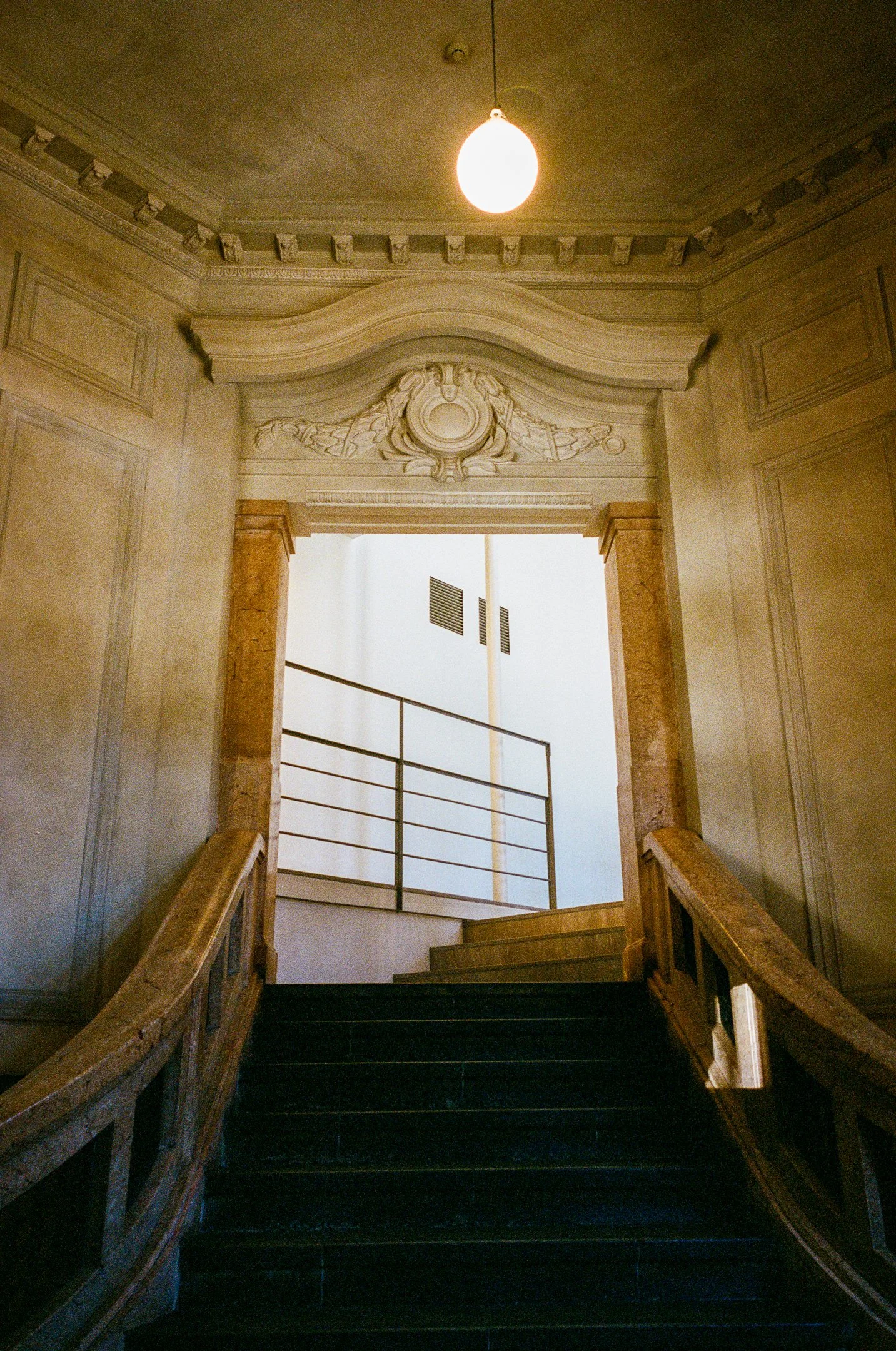 000222720024.jpg