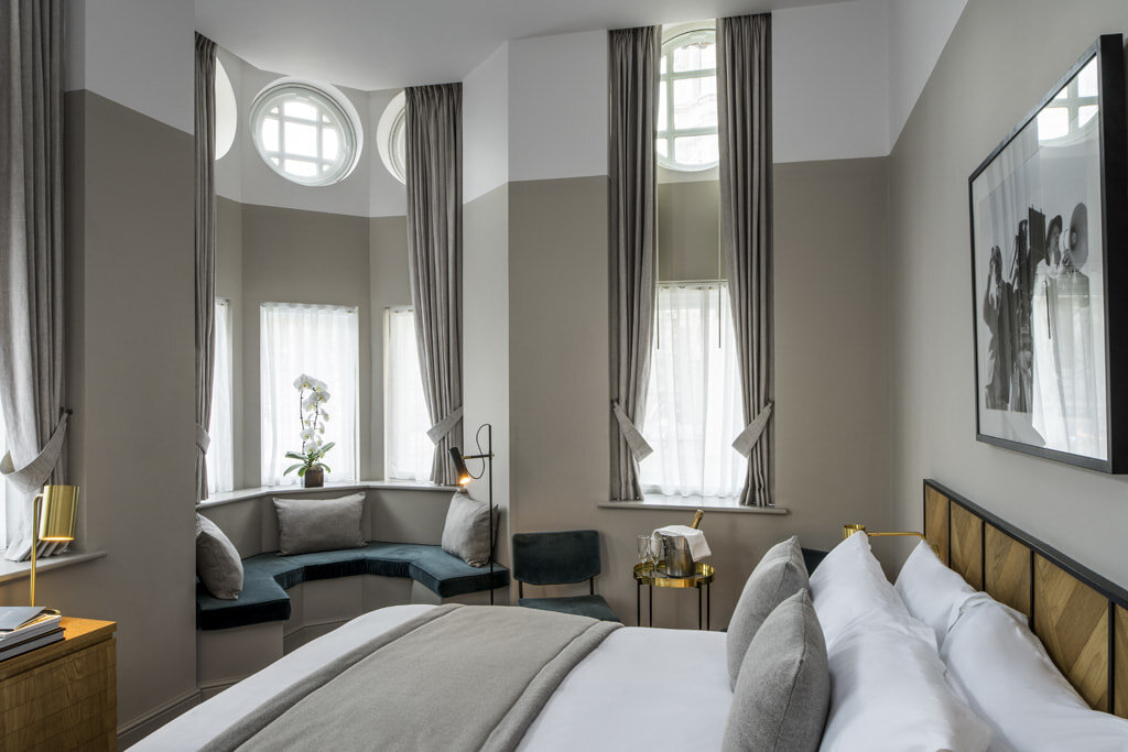 Deluxe Suite.jpg