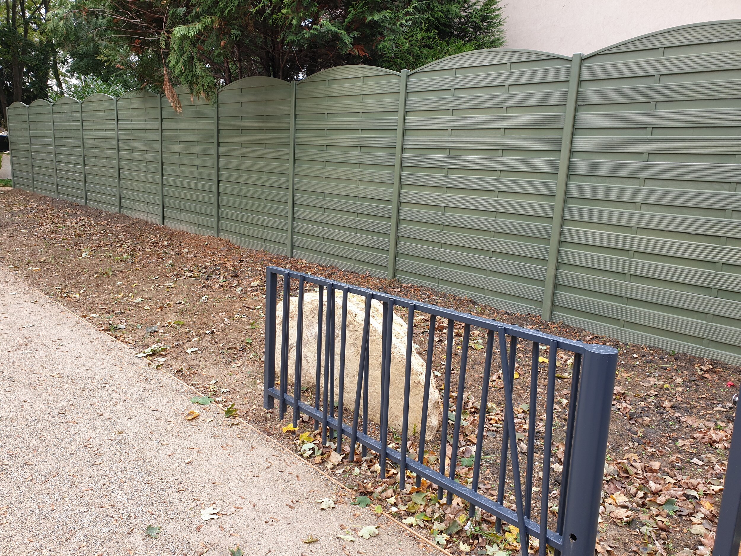 Photo 2 - Clôture béton effet bois.jpg