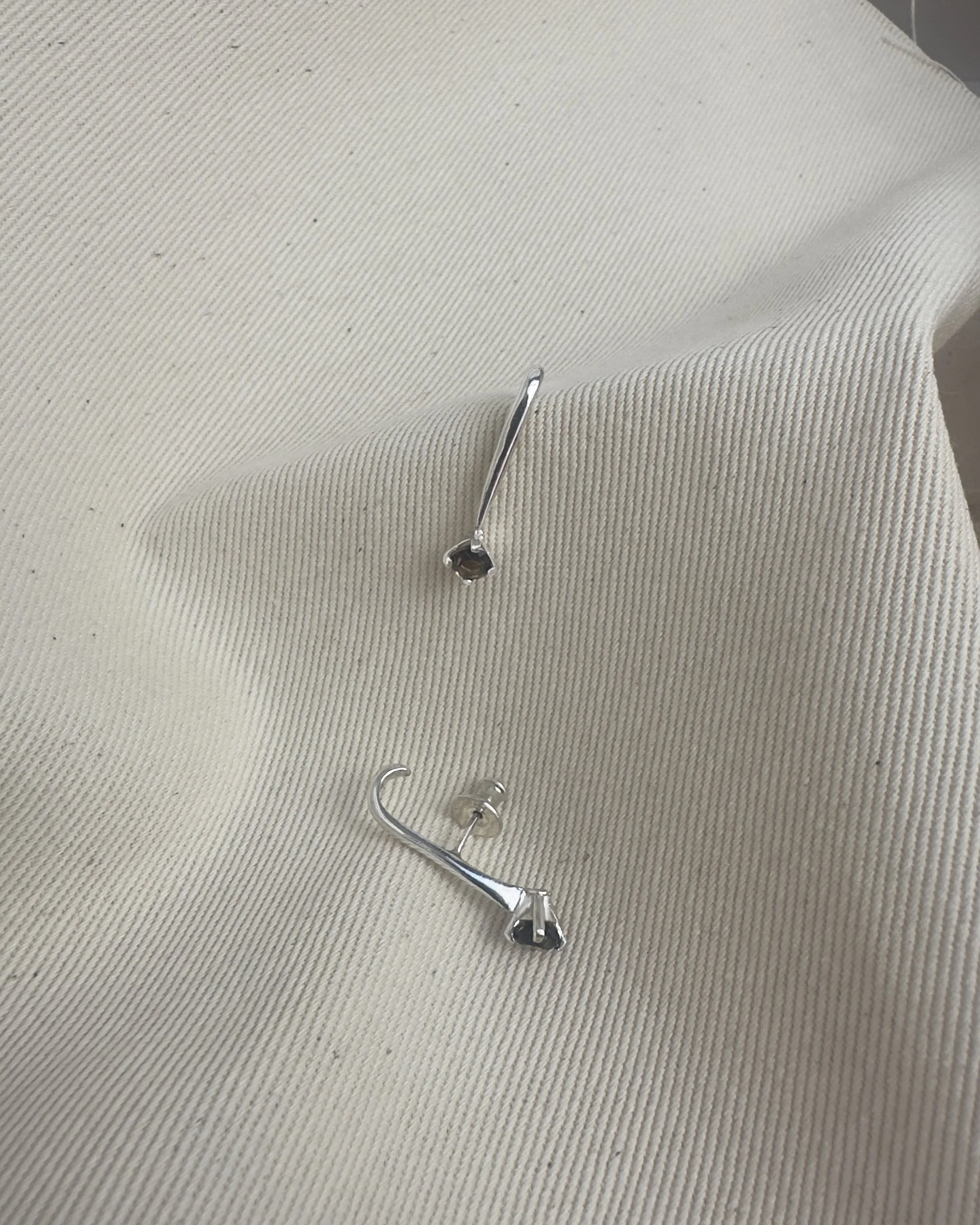 Lobe Studs - Smokey Quartz