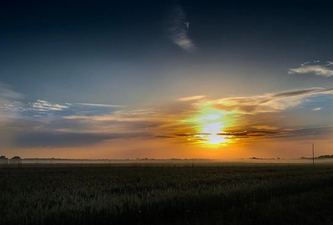 another-beautiful-sunrise-over-the-farmland-in-manquin-va-yesterday_34444638735_o-1.jpg