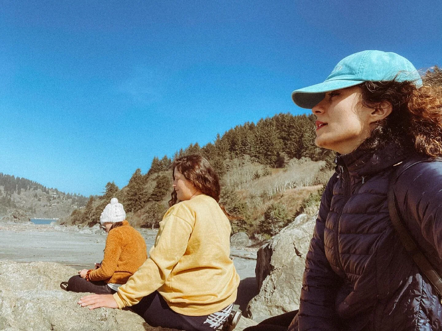 in tonight's creativity circle, we wrote about the ways in which we honor the feminine to celebrate international women's day. we talked a lot about receiving and the consensus from the circle was noticing how difficult and uncomfortable it feels to 