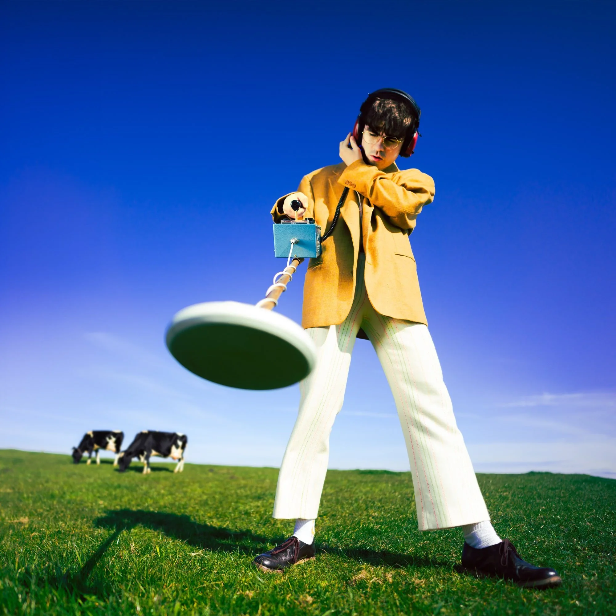 Declan McKenna Visits Mars in What Happened to the Beach?
