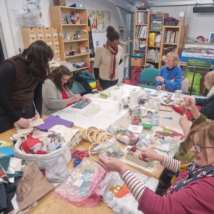 The Creating Patches of Home textile sessions in Corby and Kettering are under way and it's great to see the group getting so creative! Here's the group in Corby exploring local stories, family history and various textile techniques 🧵🪡🌱

Huge than