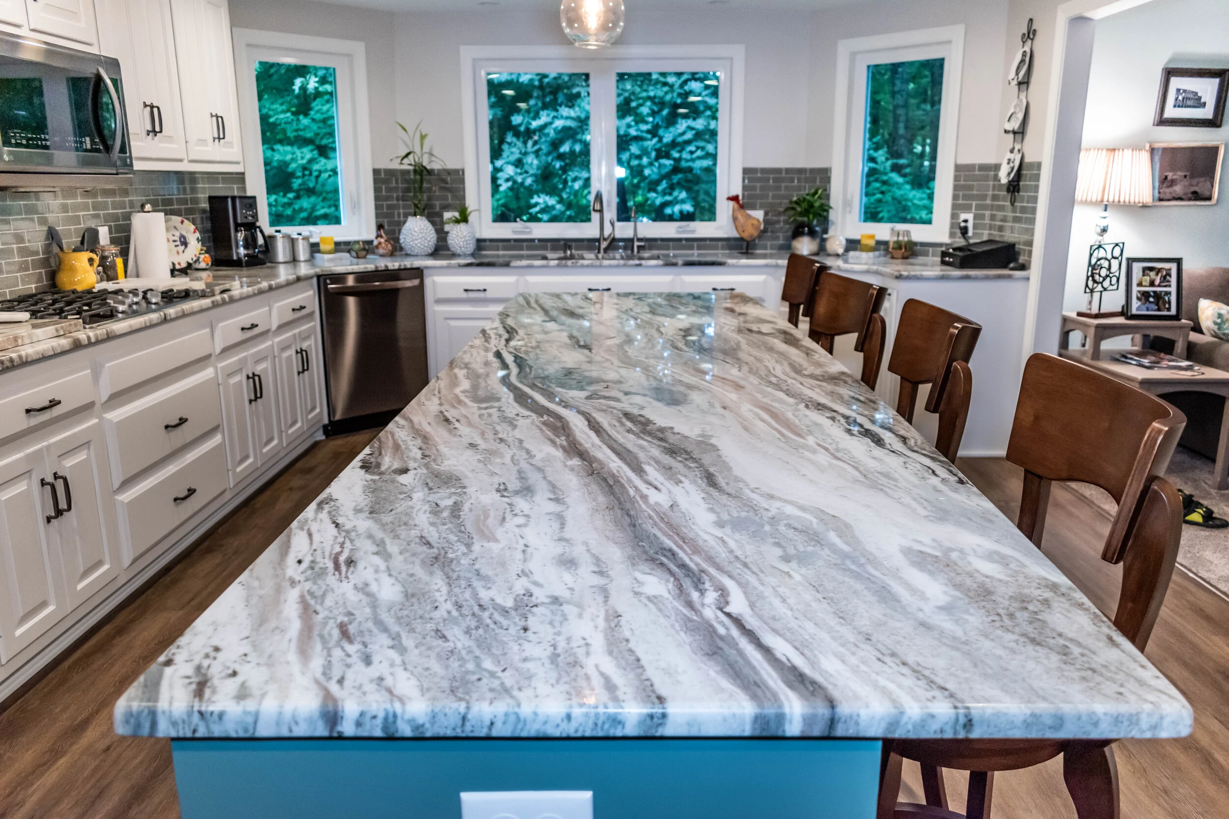 Material: Brown Fantasy Thickness, Finish & Stone Type: 3CM Polished Hard Marble Edge: 1/4" Radius Sink: Client’s Sink: Under-Mount